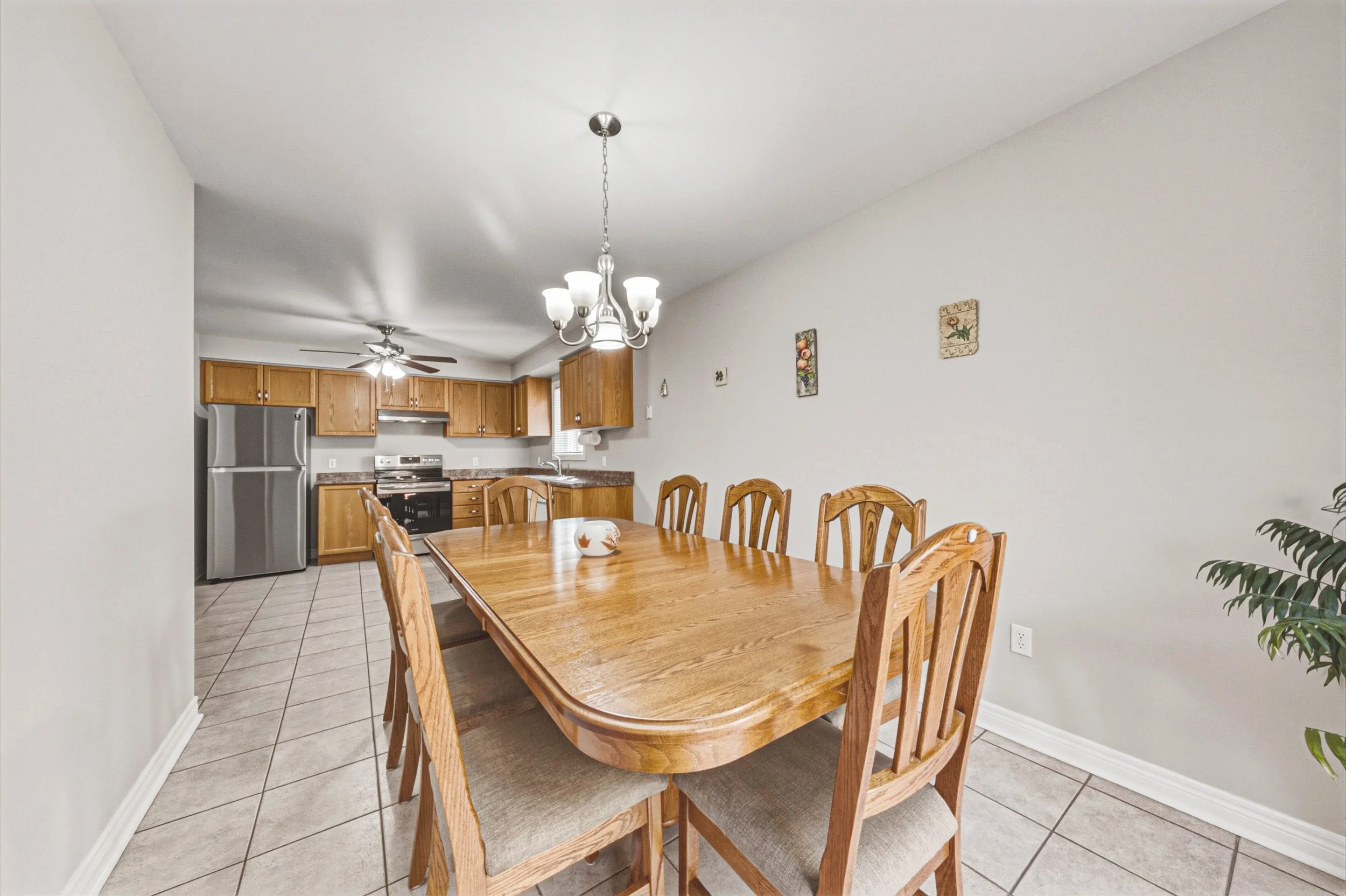 15 - 237 Mountainberry Rd, Brampton.jpg