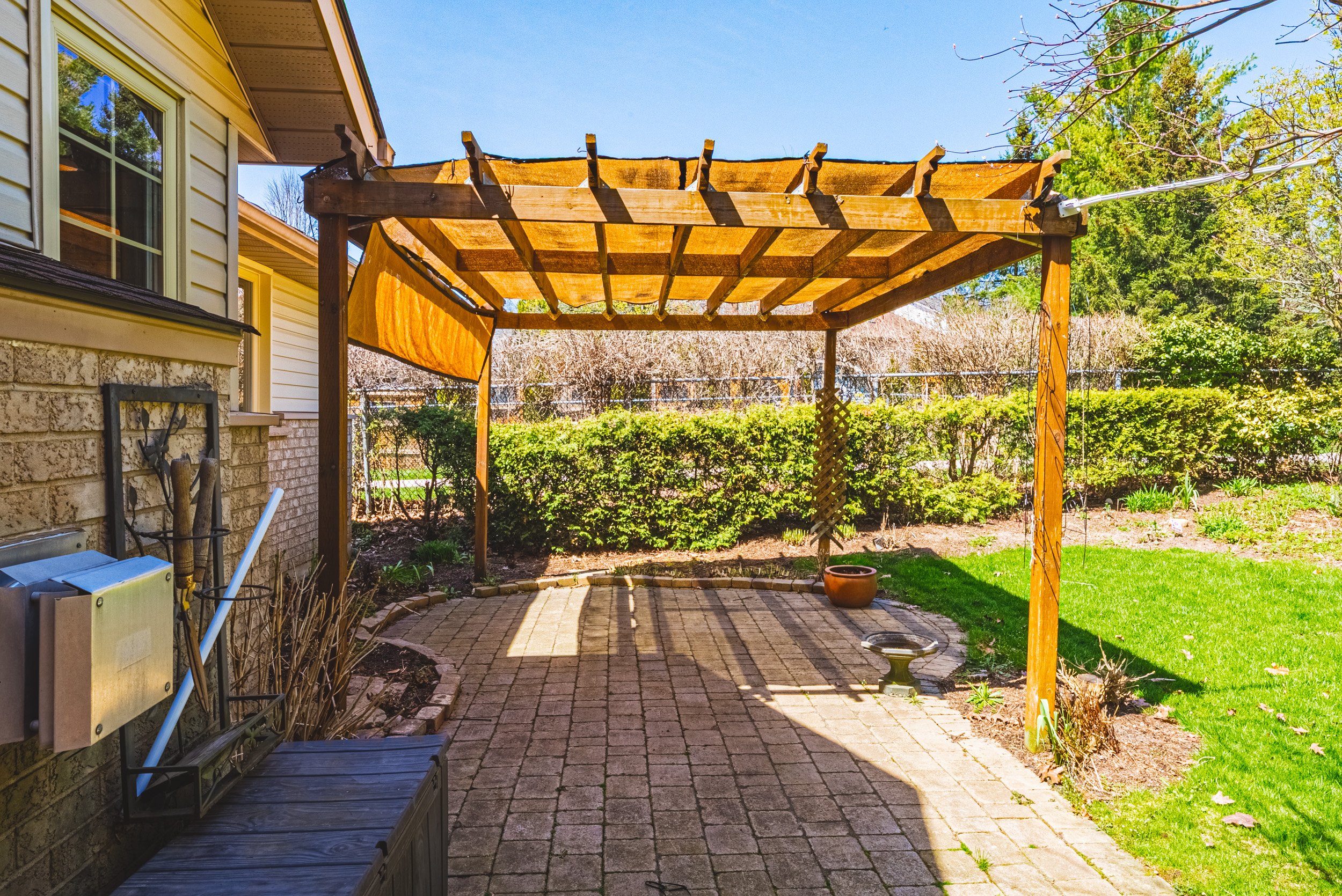 35 - 48 Tanager Dr, Guelph.jpg