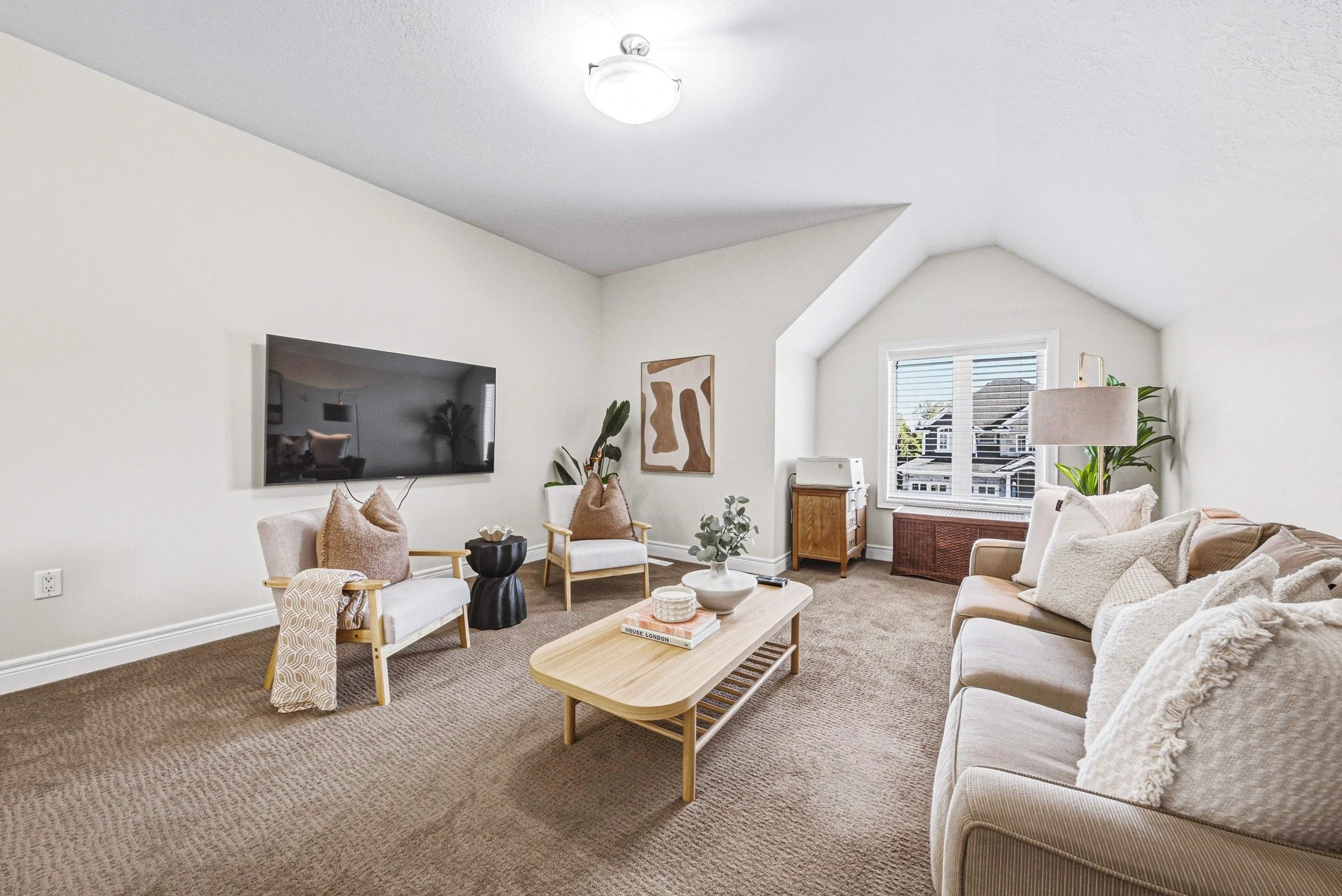 36 - 41 Zaduk Pl, Guelph.jpg