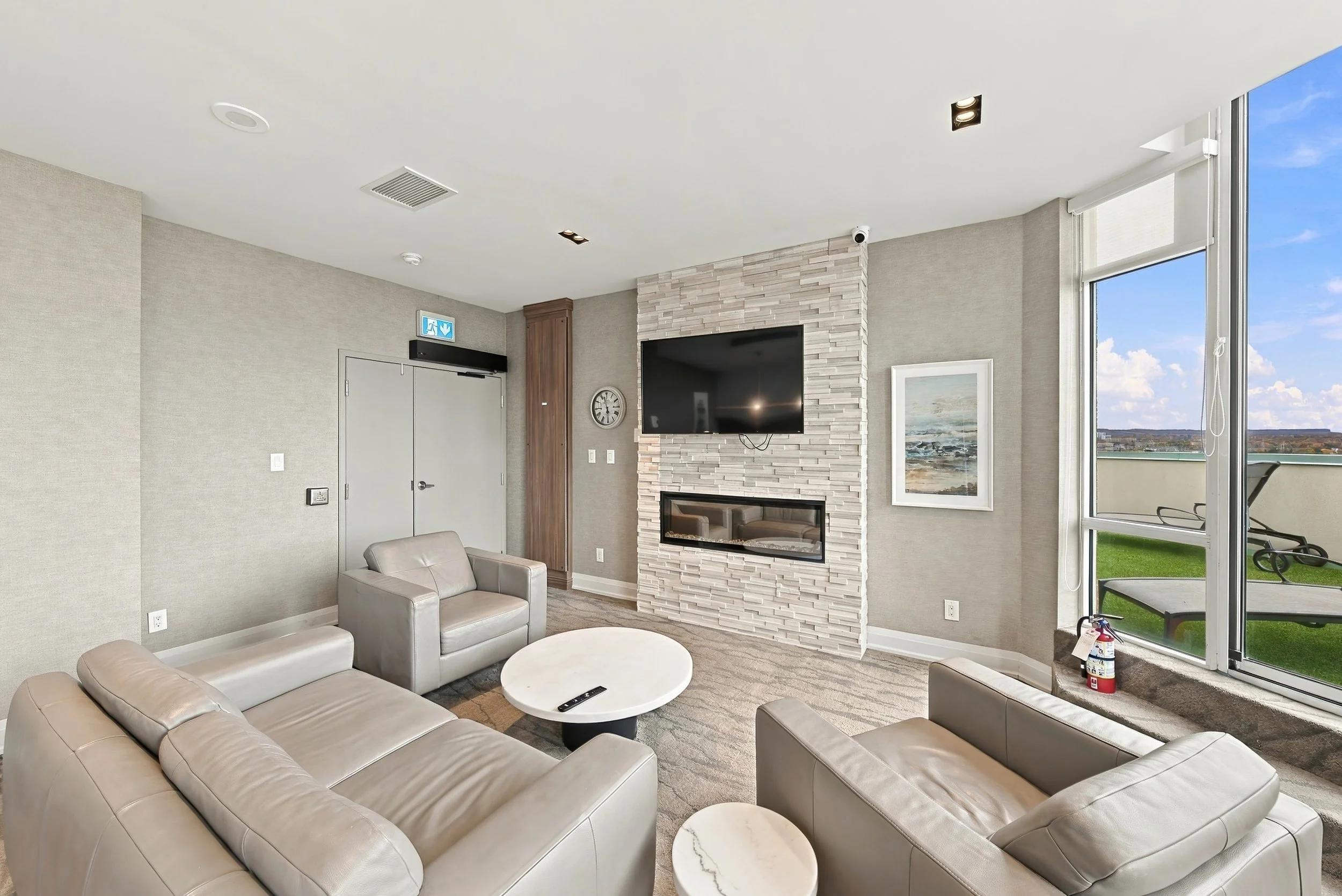 30 - 1276 Maple Crossing Blvd #310, Burlington.jpg