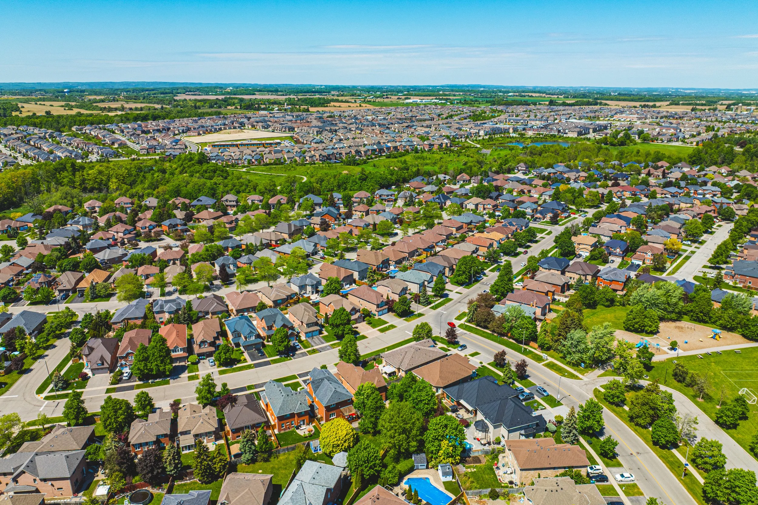 44 - 105 Pinebrook Cir, Caledon.jpg