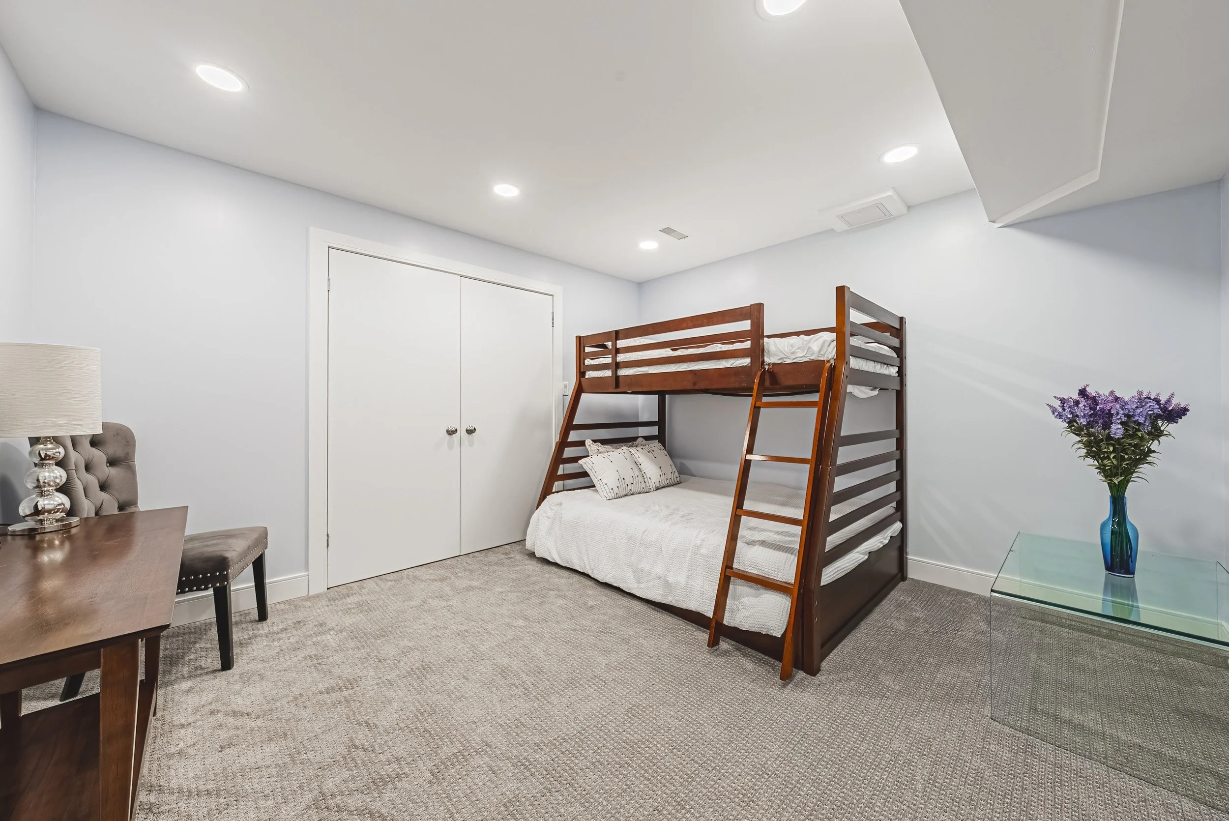 47 - 219 Walker St, Cambridge.jpg