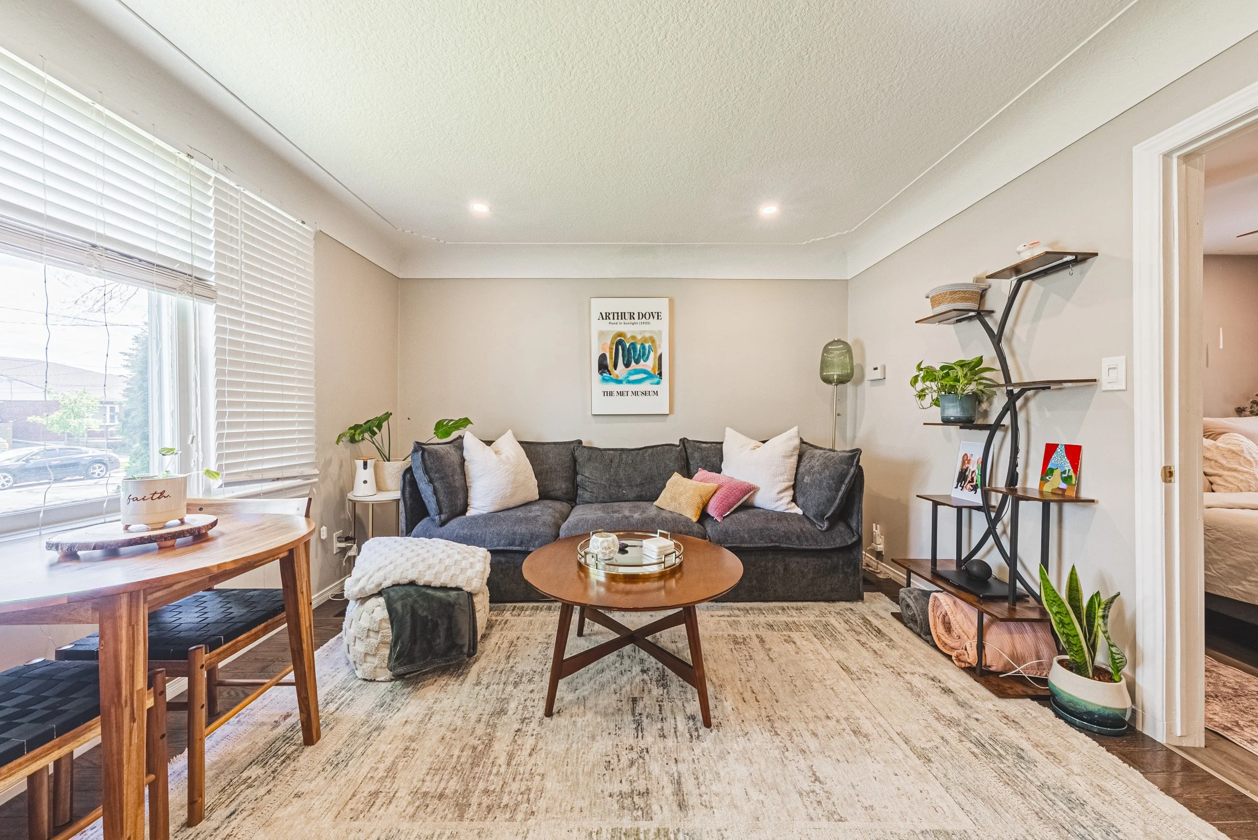 7 - 242 East 43rd St, Hamilton.jpg
