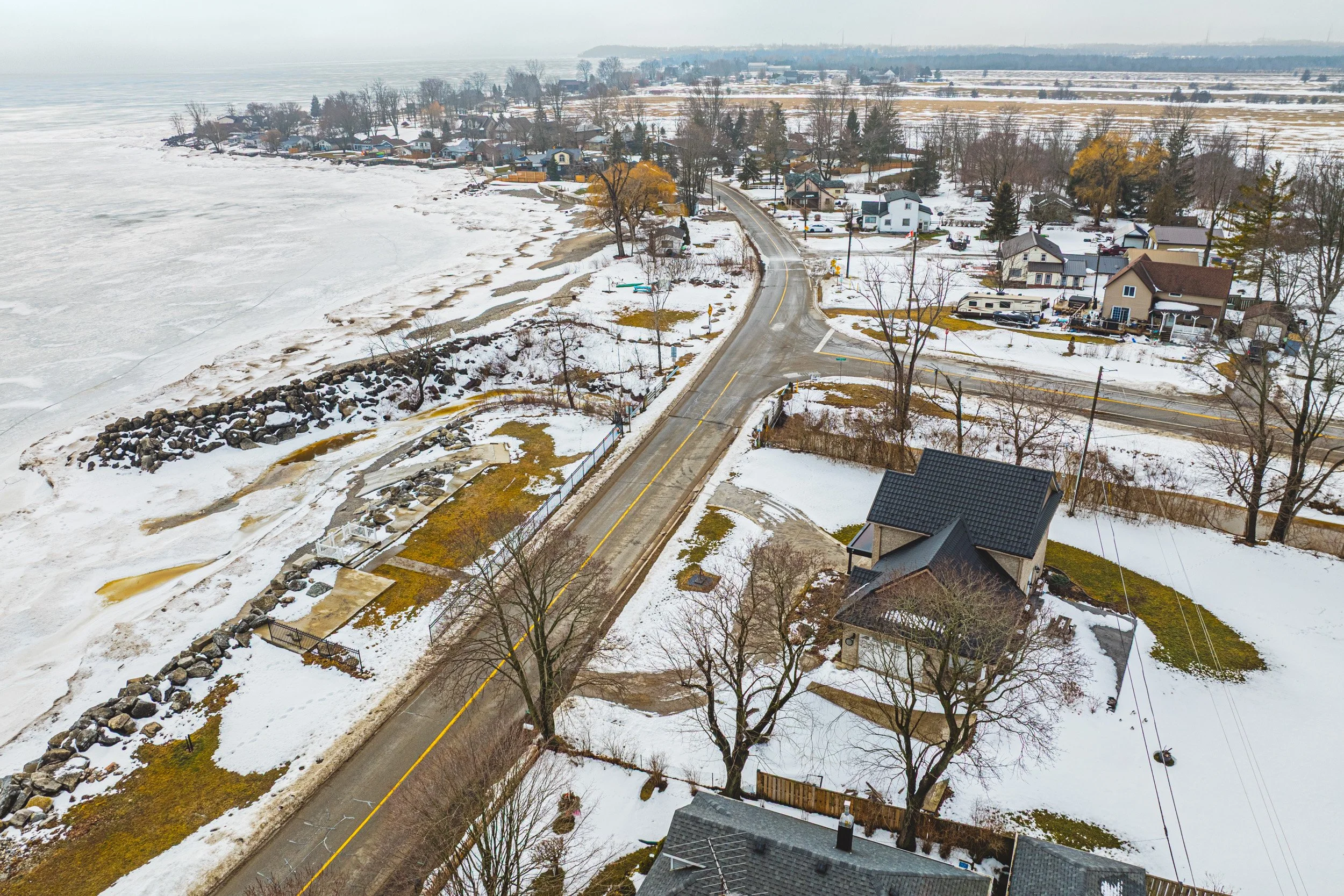 32 - 2801 North Shore, Wainfleet.jpg