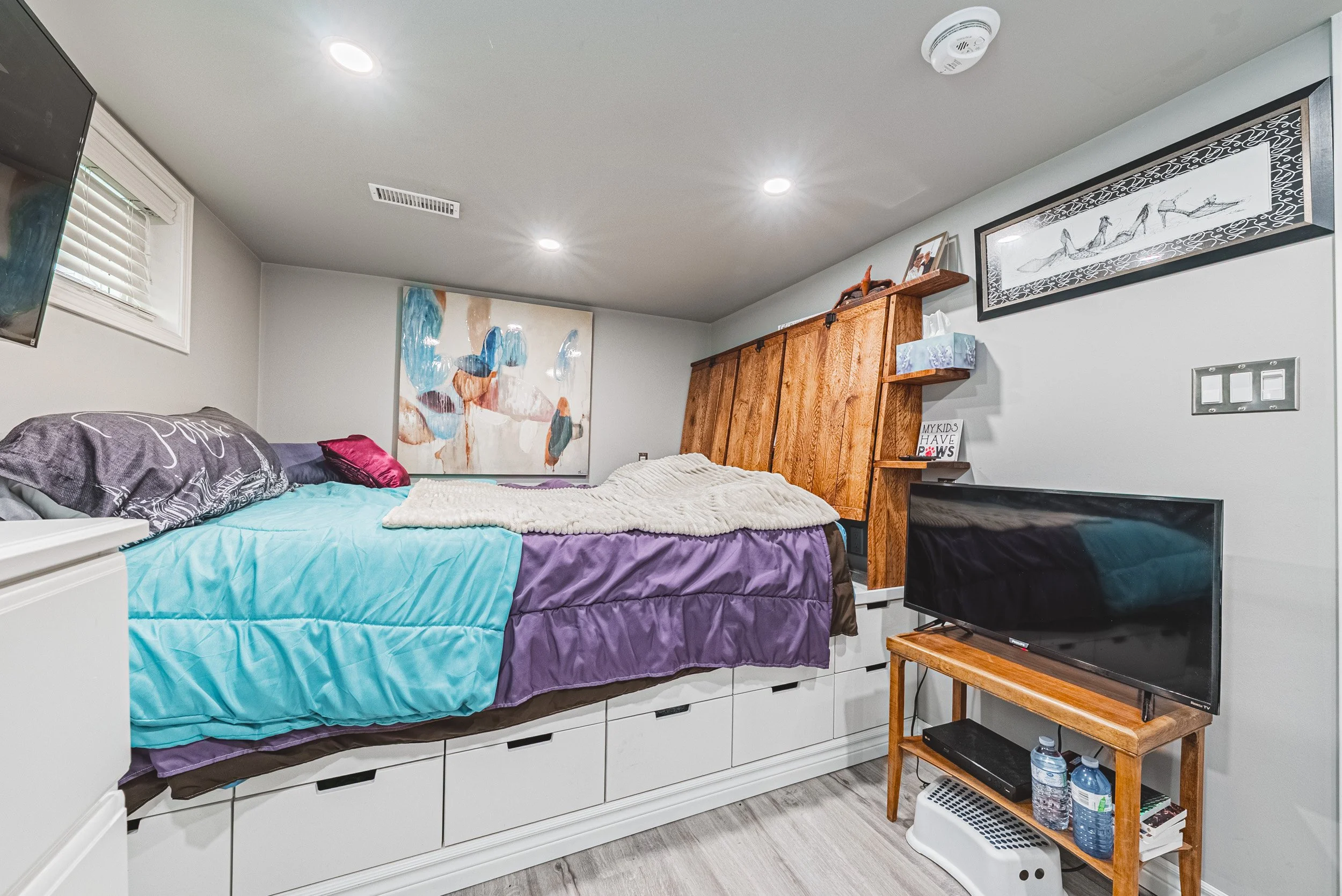 29 - 242 East 43rd St, Hamilton.jpg