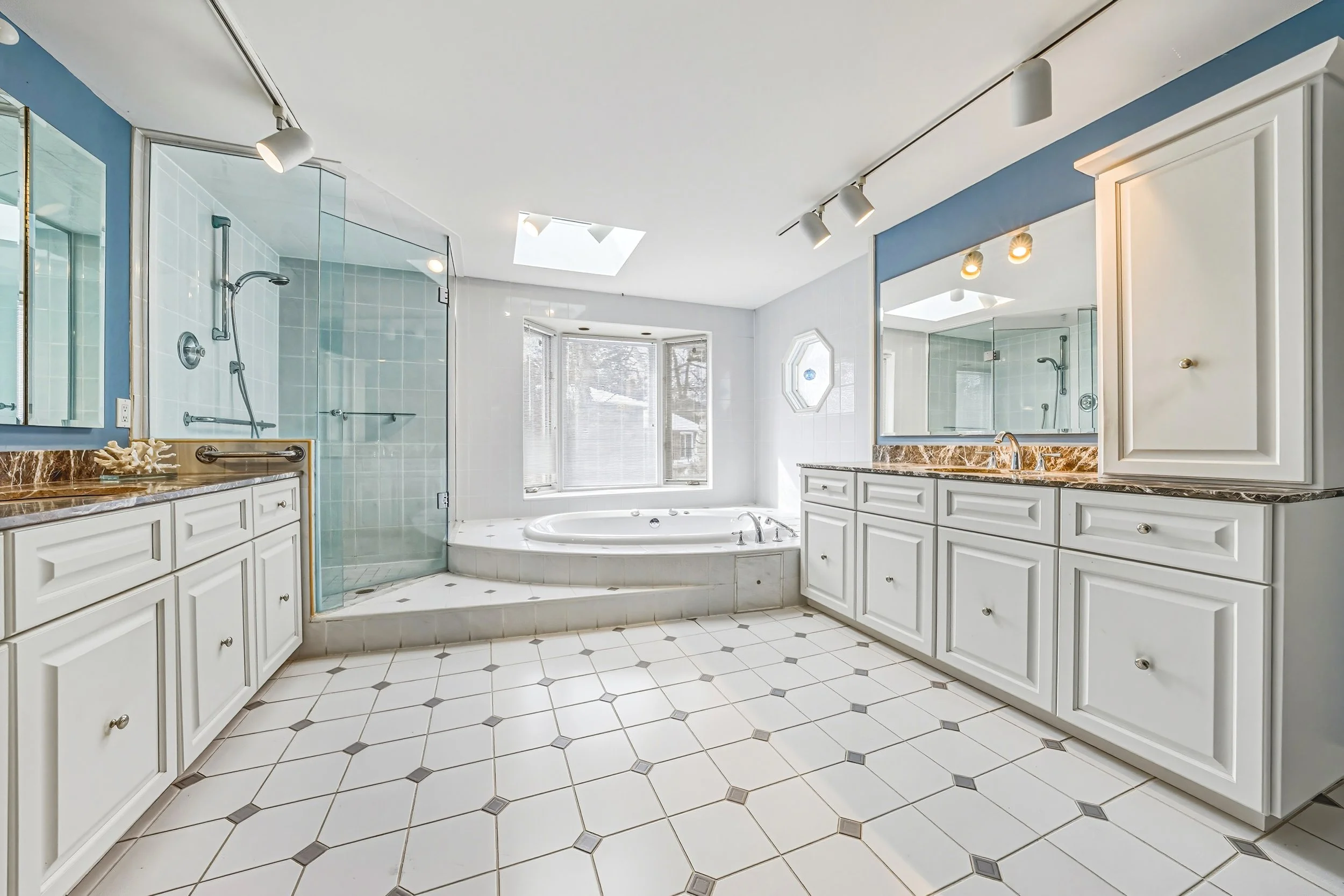 27 - 176 Charnwood Dr, Oakville.jpg