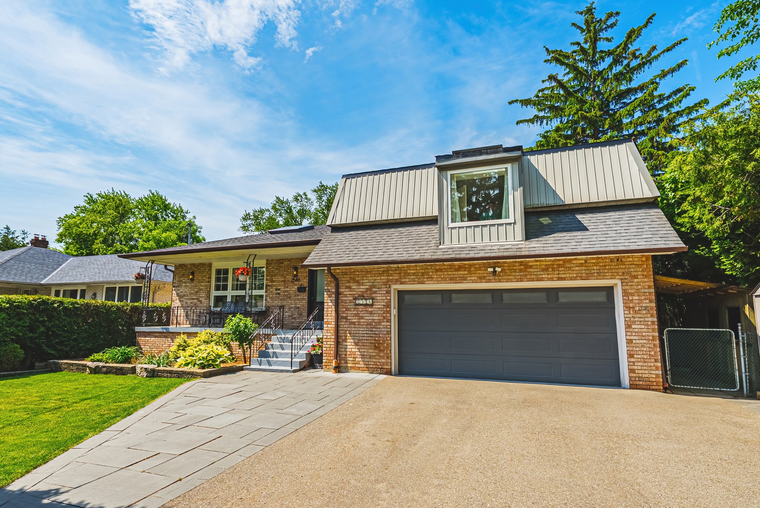 3 - 2546 Robinson St, Mississauga.jpg