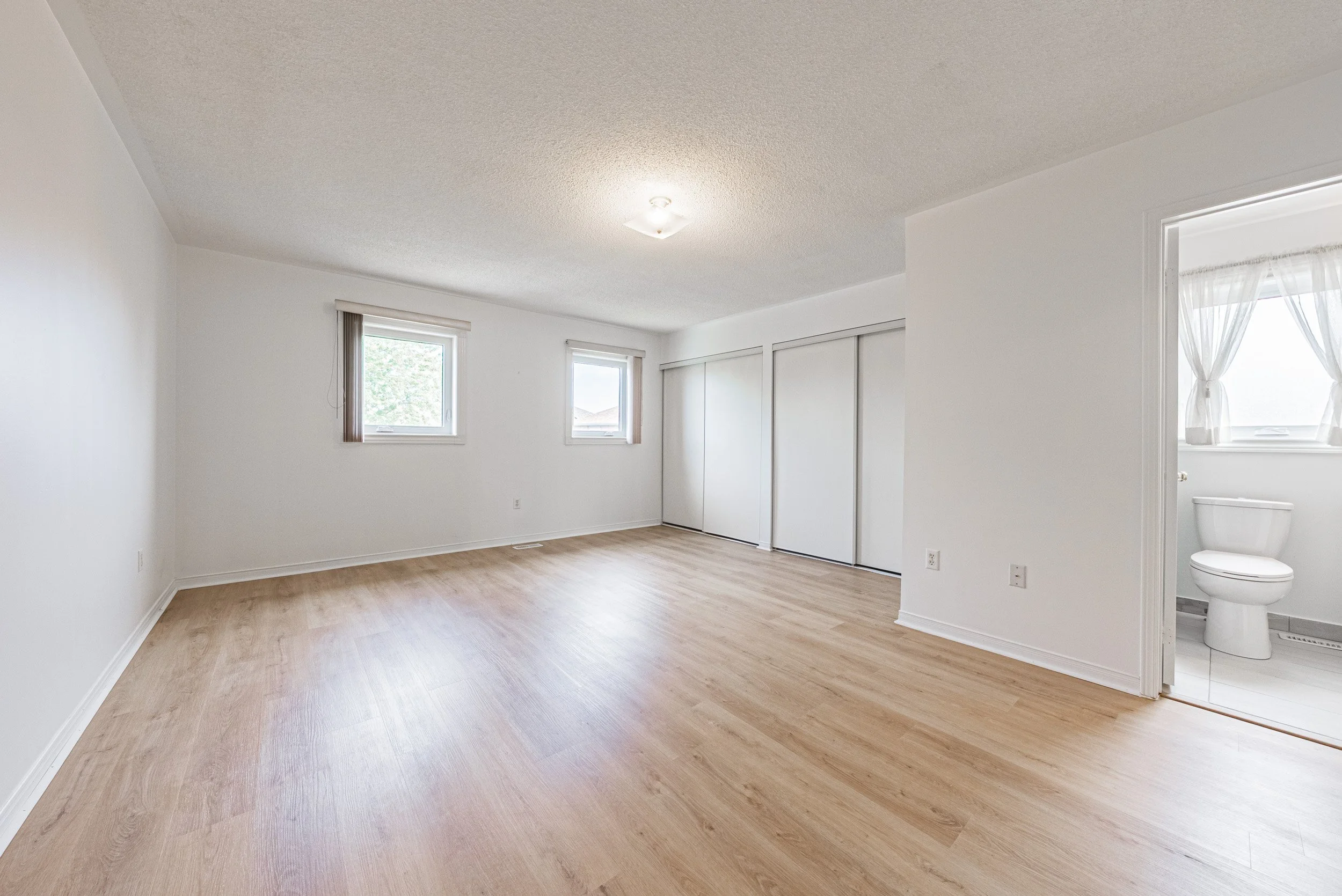 21 - 155 Saddletree Trail, Brampton.jpg