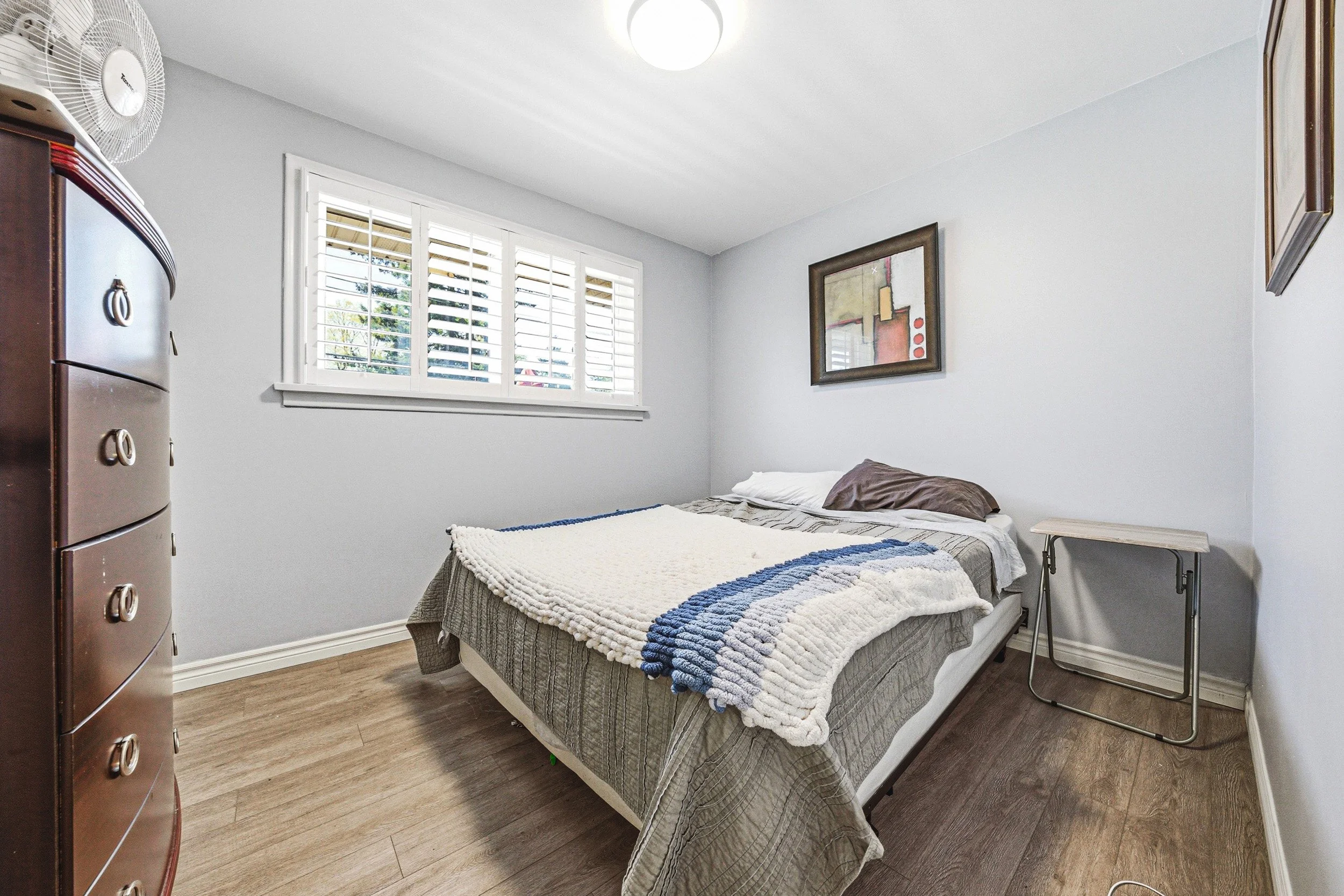 18 - 1338 Eleanor Ave, Cambridge.jpg