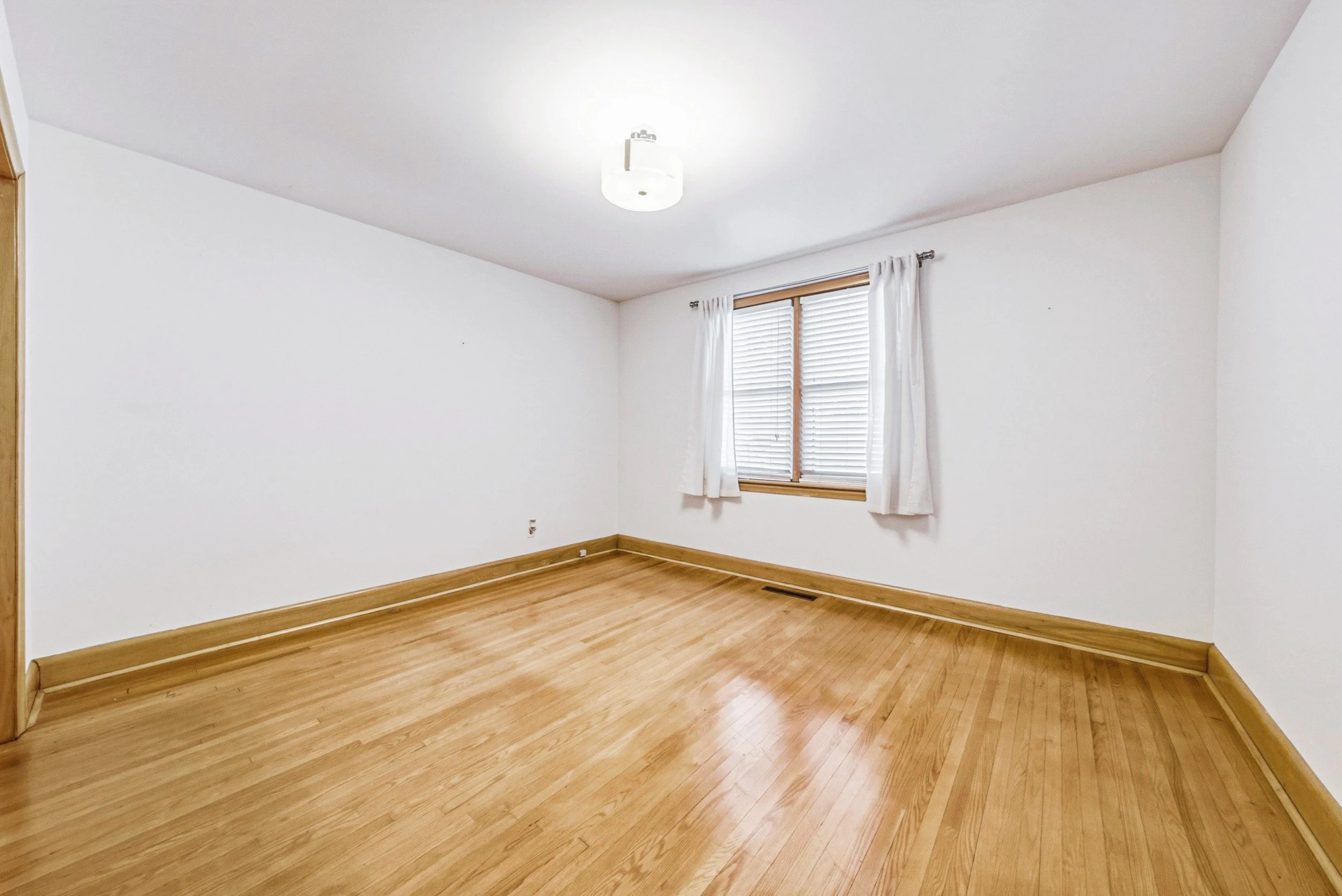 13 - 208 Glencarry Ave, Hamilton.jpg