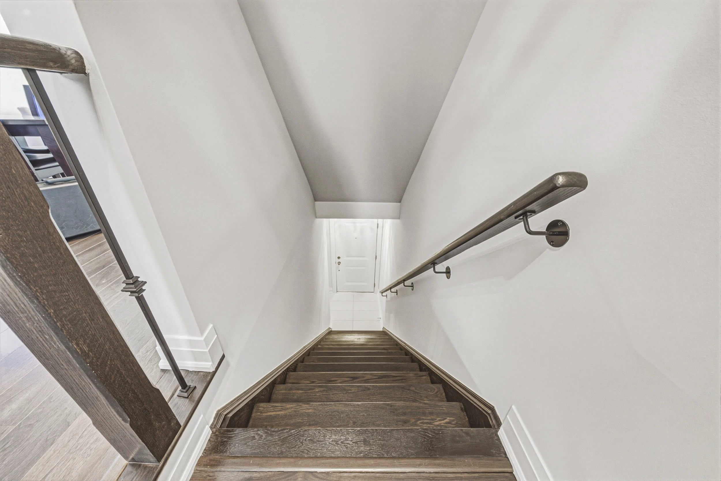 4 - 10 Drummond St #505, Etobicoke.jpg