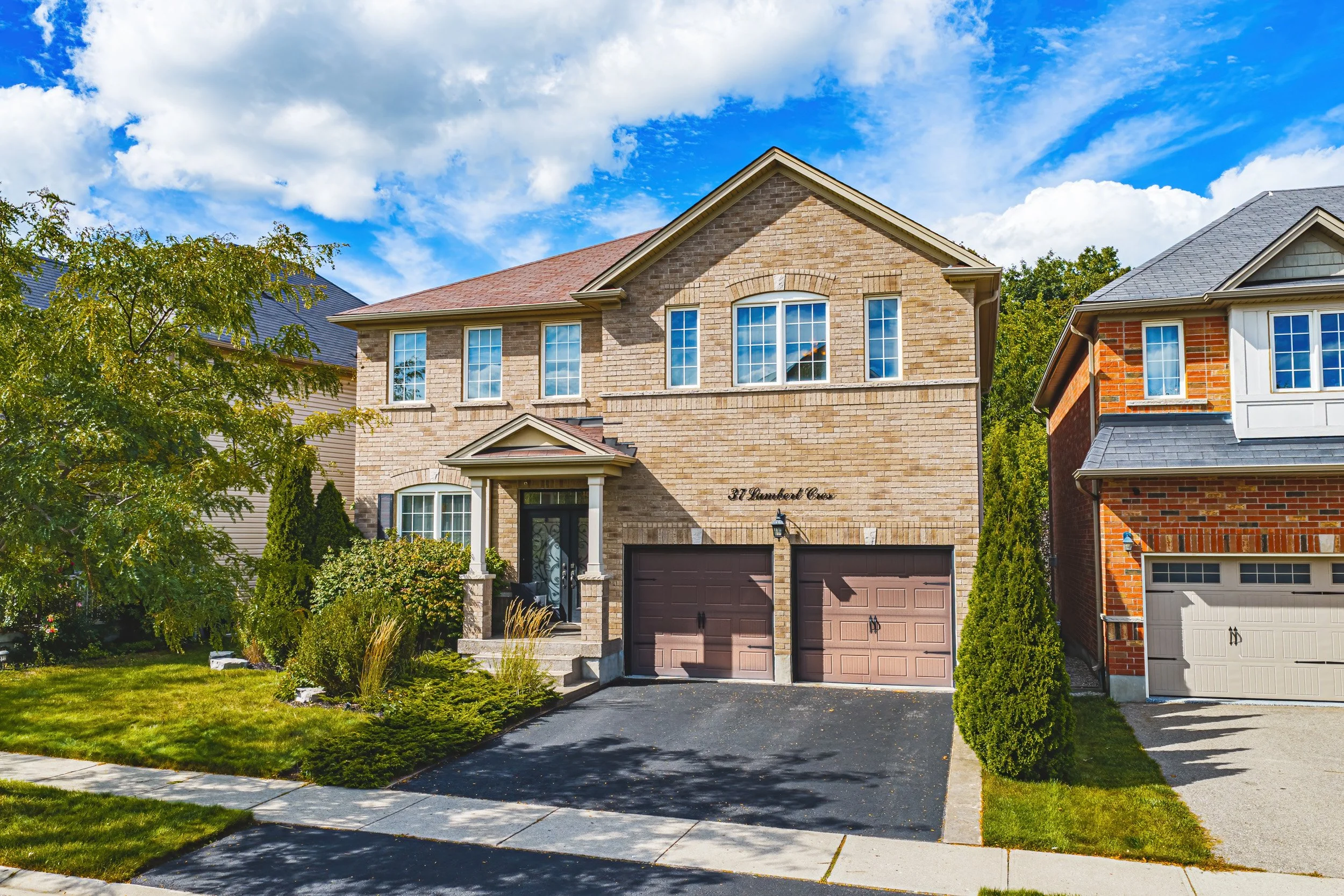 1 - 37 Lambert Cres, Brantford.jpg
