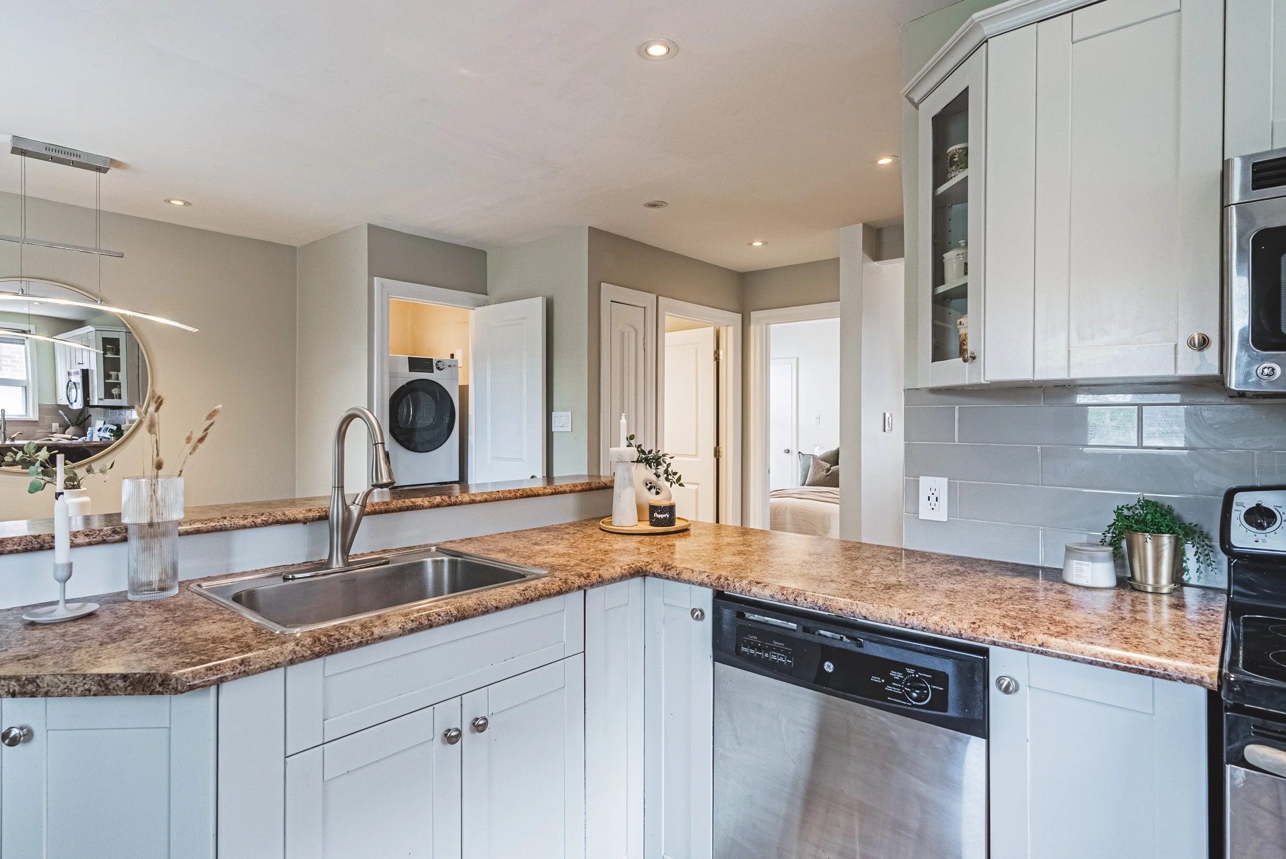 19-212 Rodgers road. Hamilton.jpg