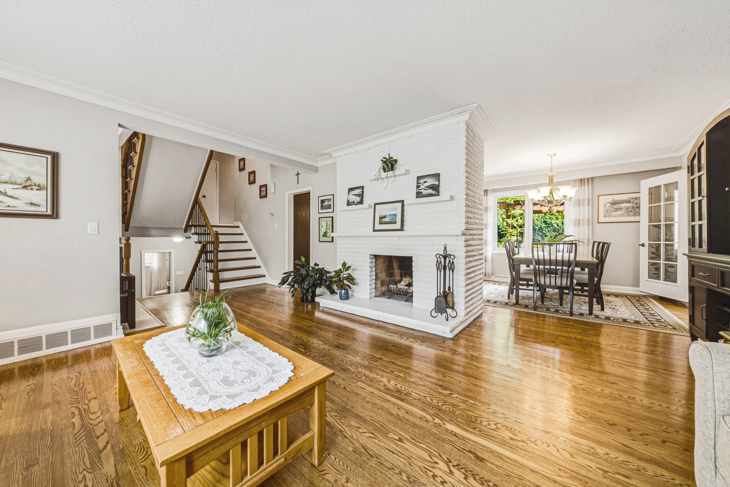 10 - 471 The Kingsway, Etobicoke.jpg
