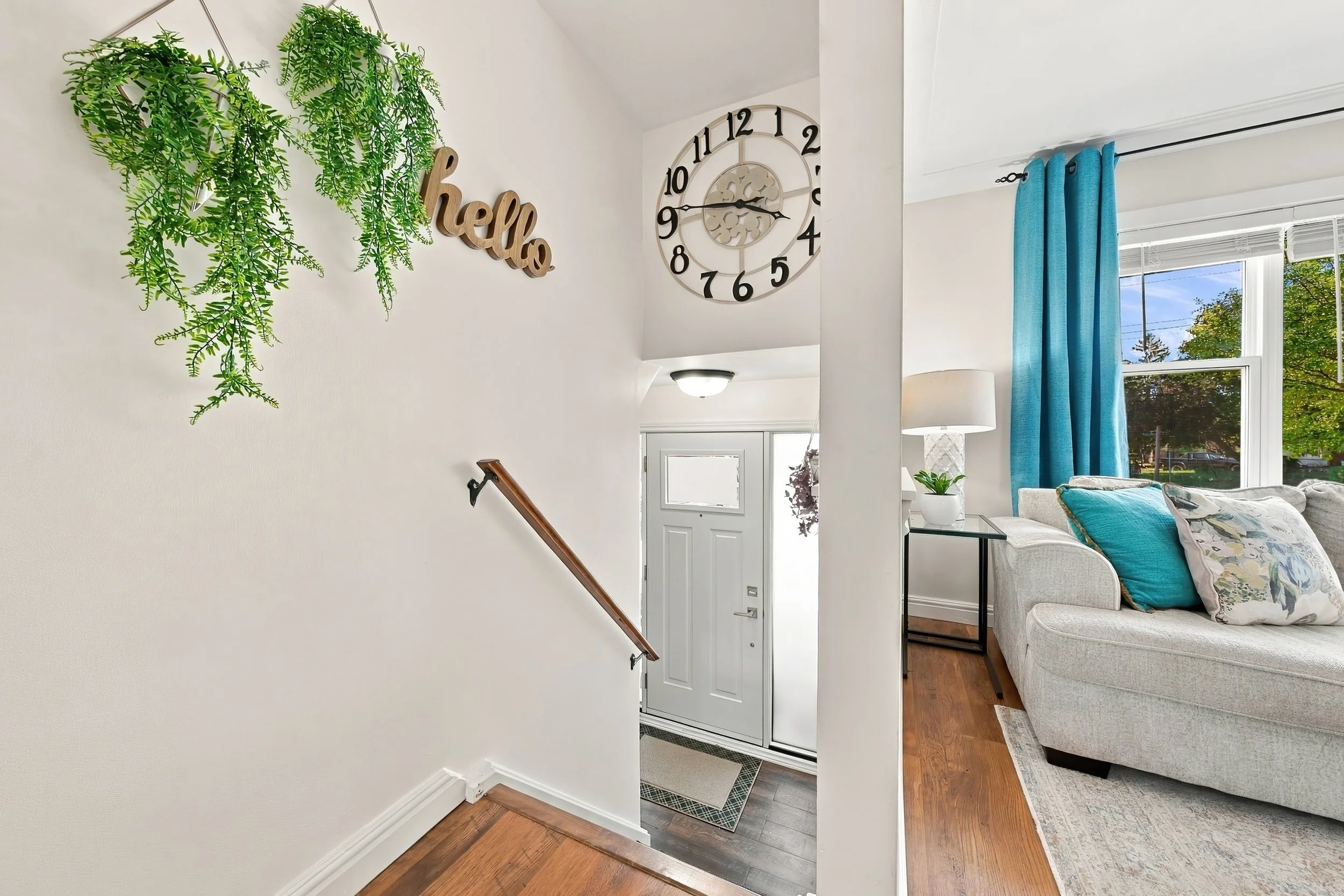 8 - 2301 Barclay Rd, Burlington.jpg