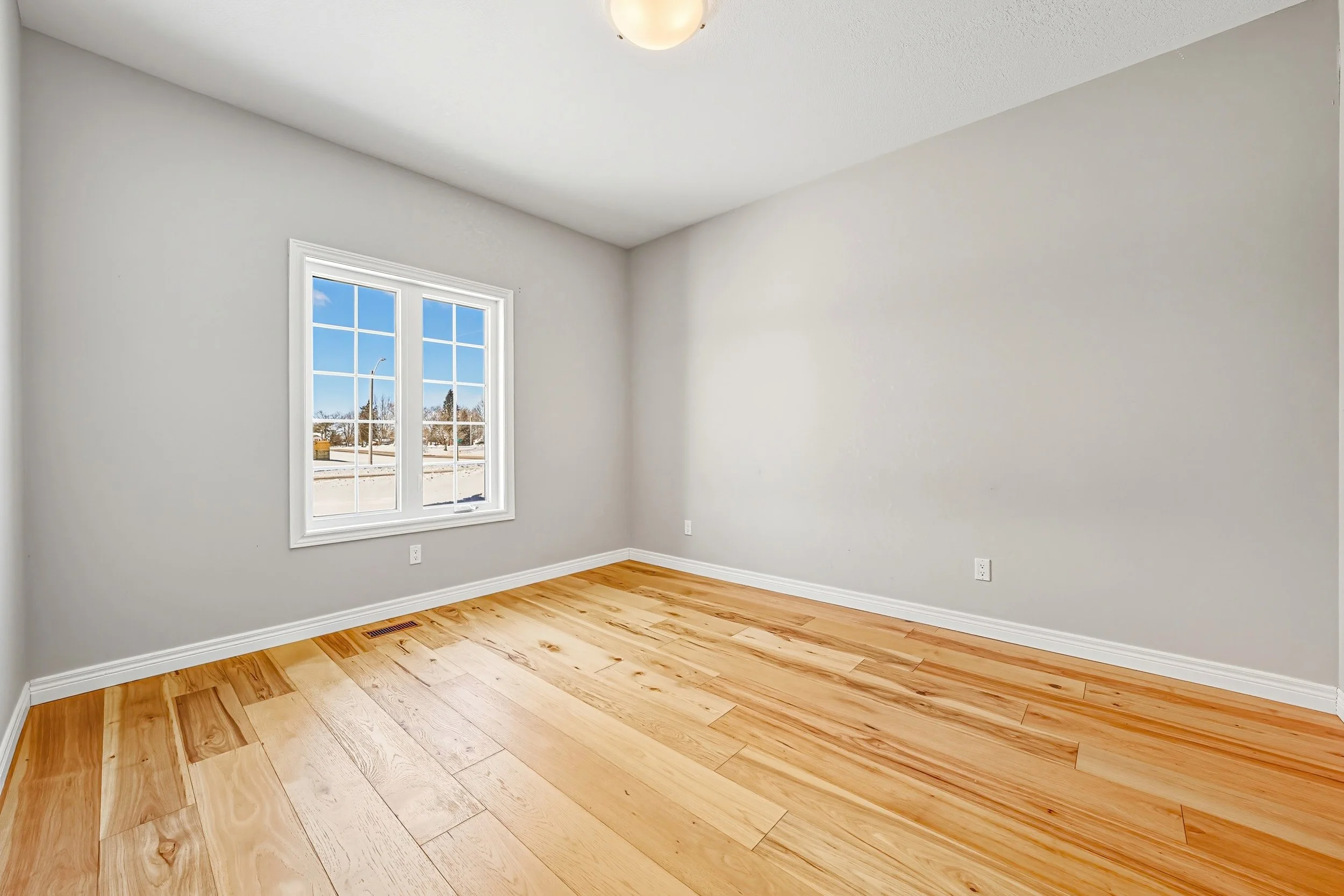 30 - 1 Phillips Court, Dunnville.jpg