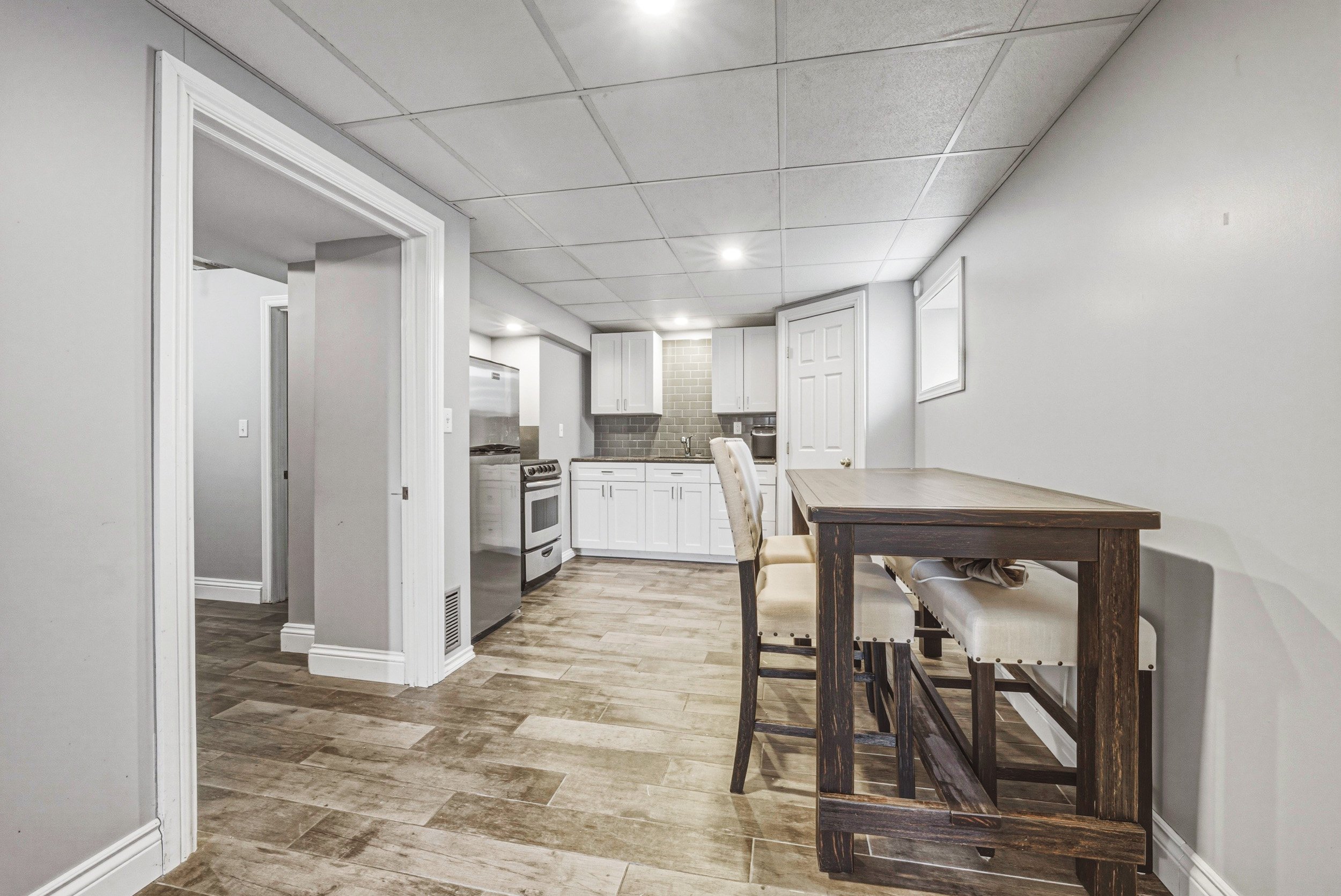 25 - 161 Ivon Ave, Hamilton.jpg