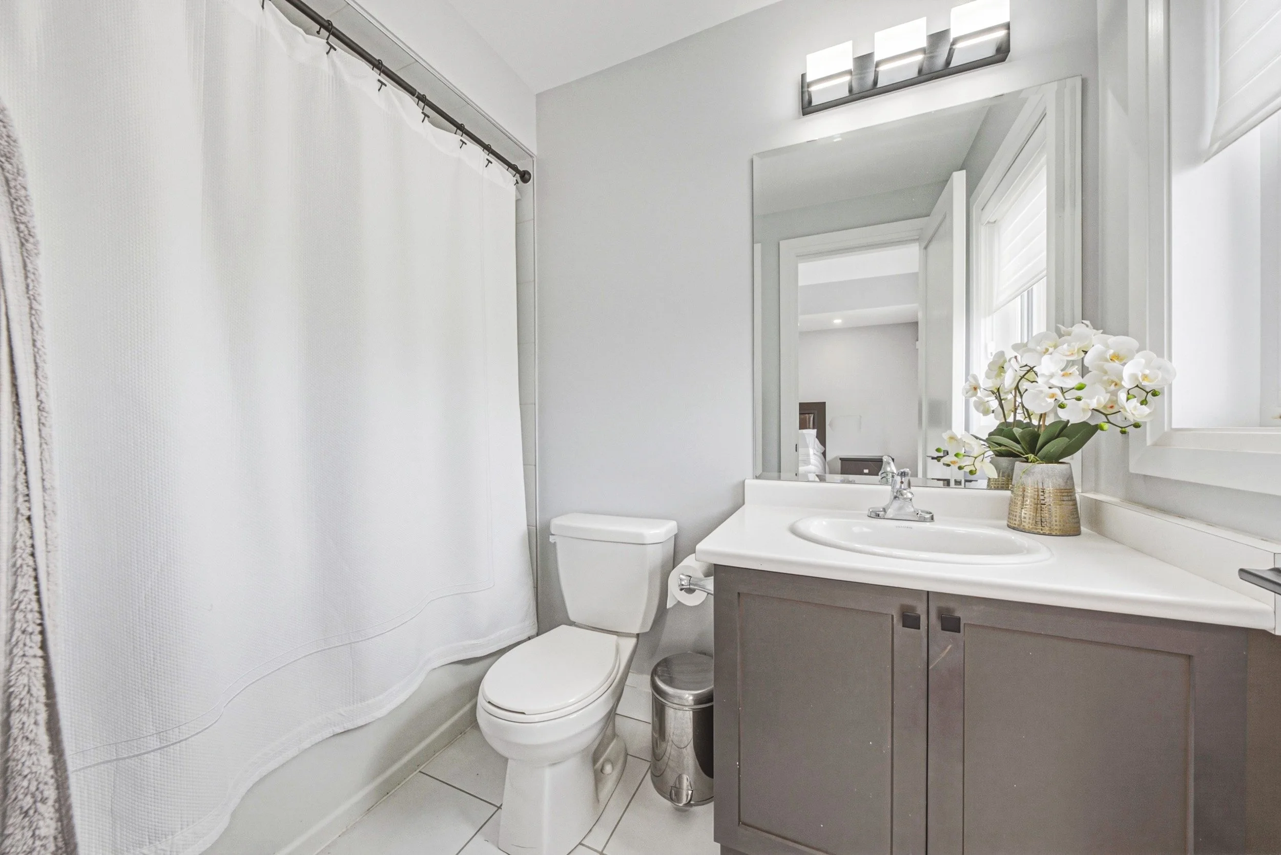 35 - 55 Roberts Dr, Ancaster.jpg