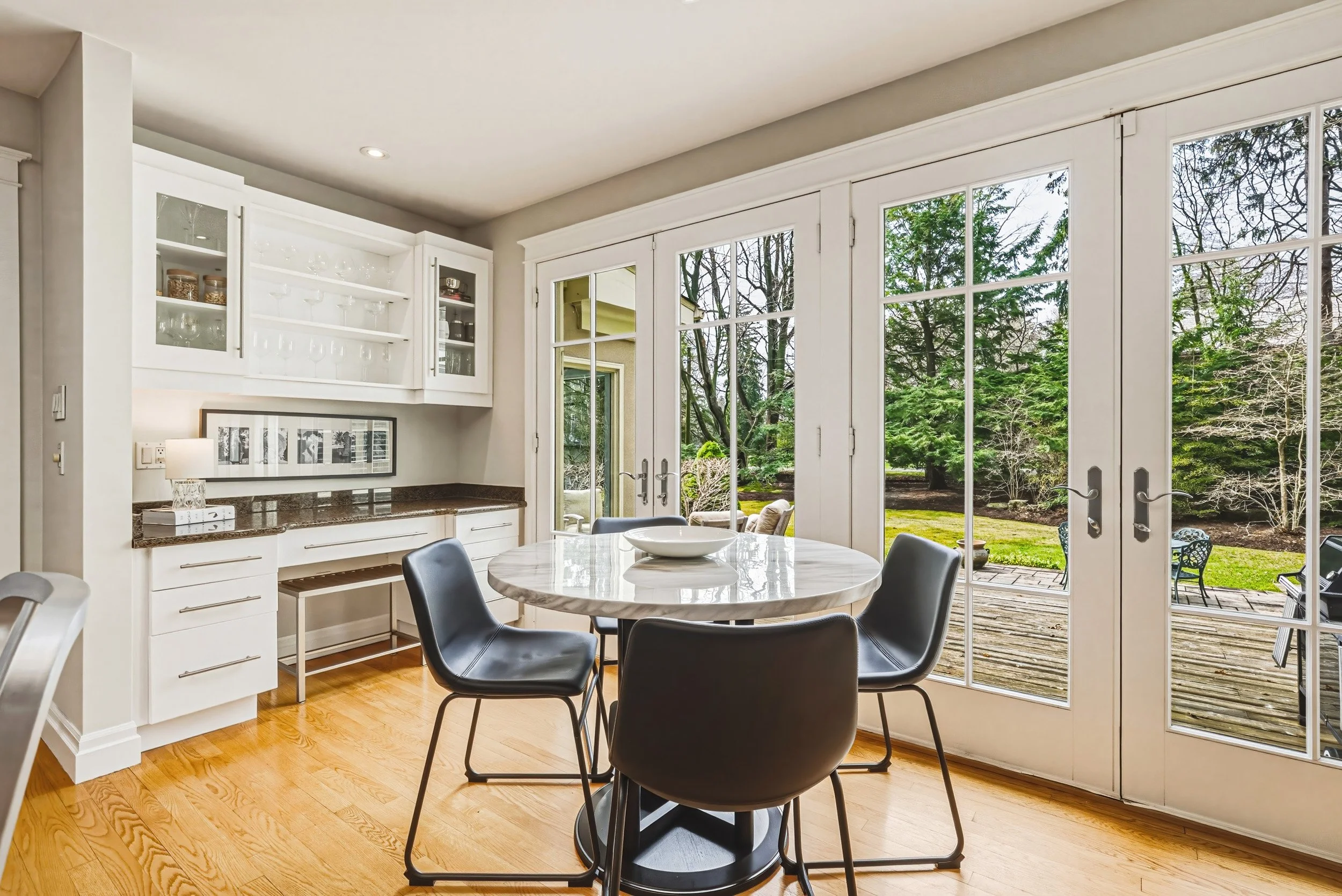 16 - 7 Colonial Cres, Oakville.jpg