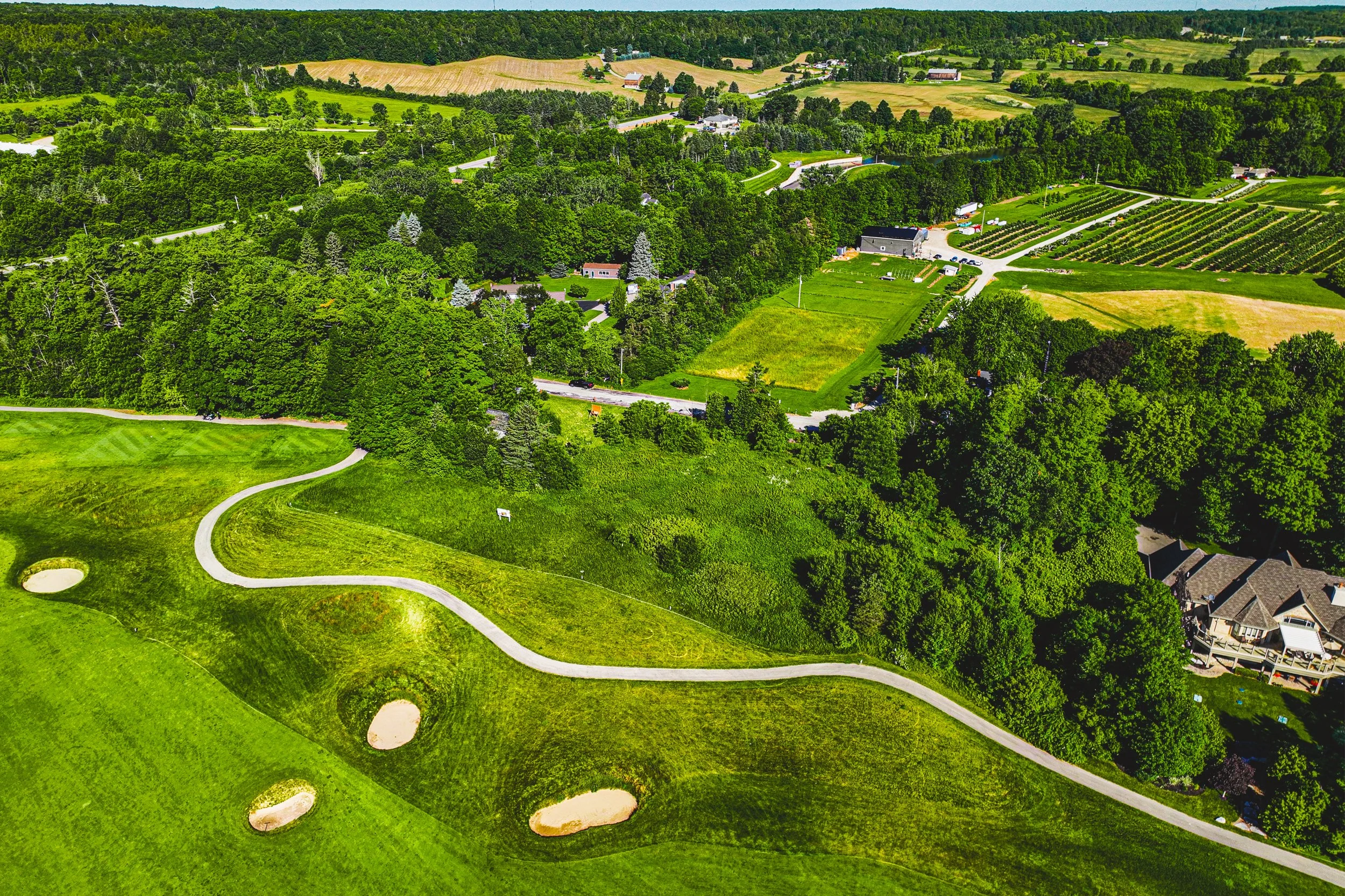 19-8220 10th Sideroad, Milton.jpg