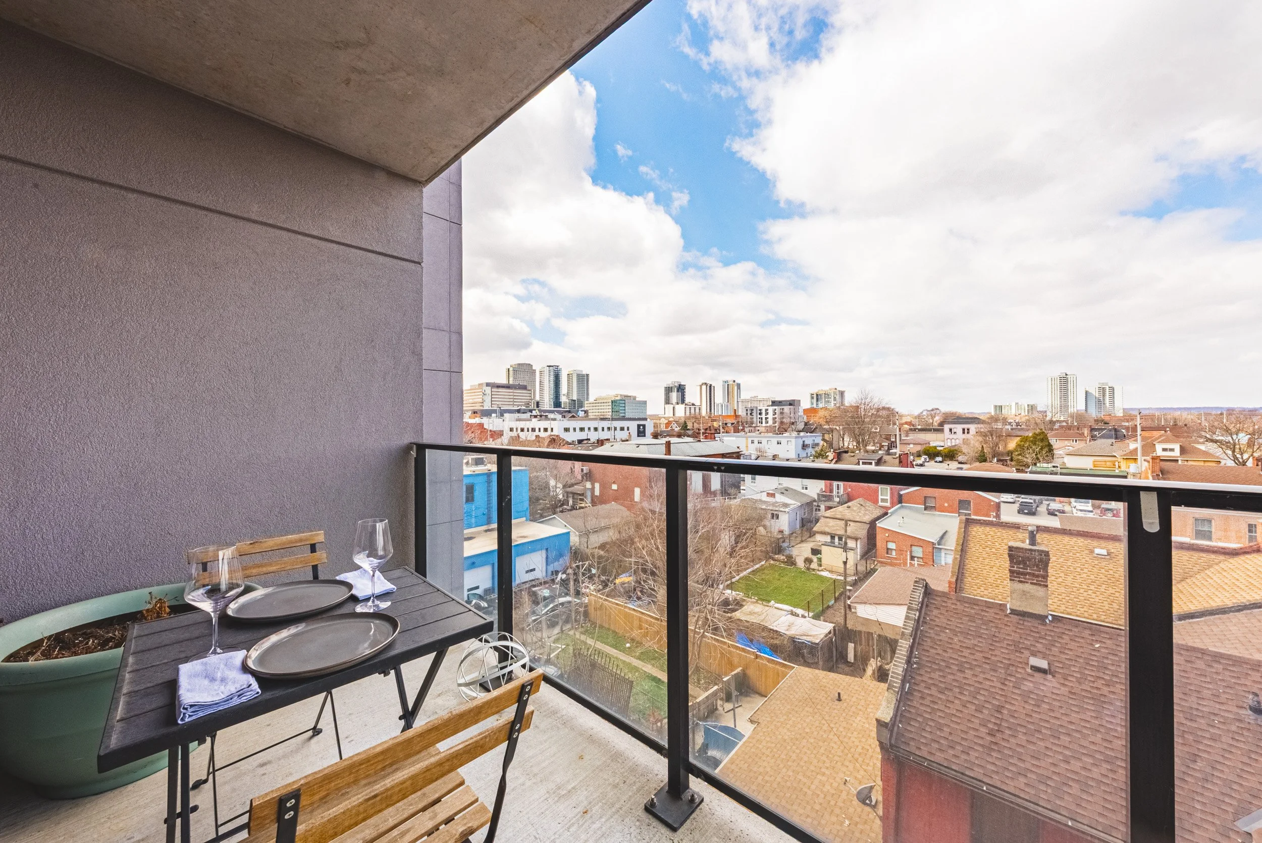 22 - 181 James St N #503, Hamilton.jpg