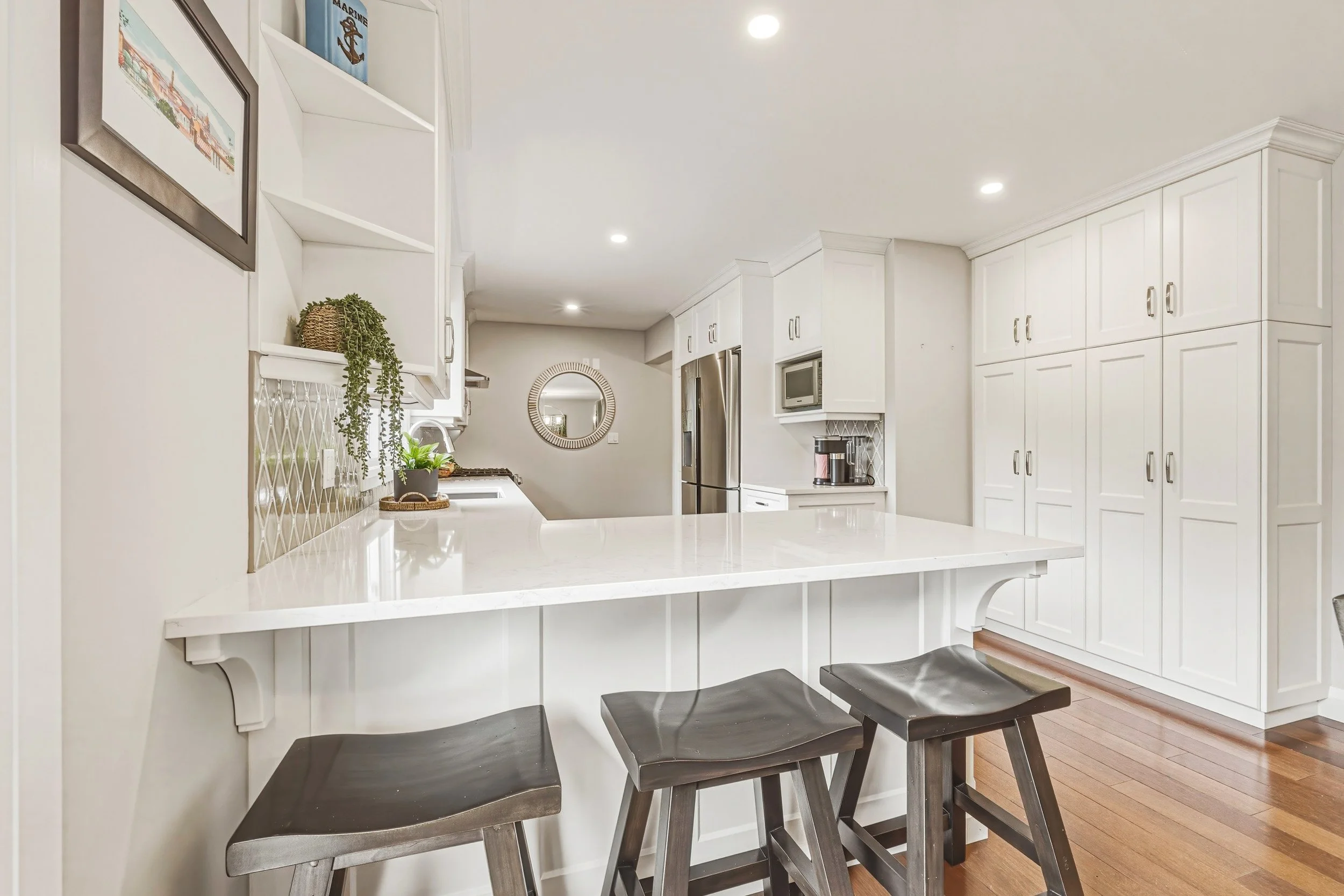15 - 4897 Victoria Ave N, Vineland Station.jpg