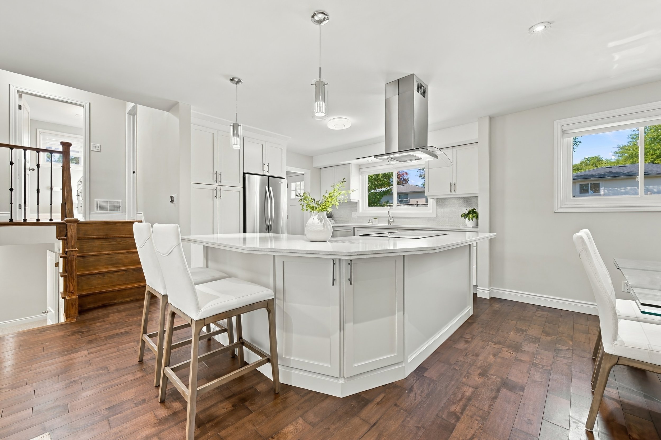 9 - 2231 Urwin Cres, Oakville.jpg