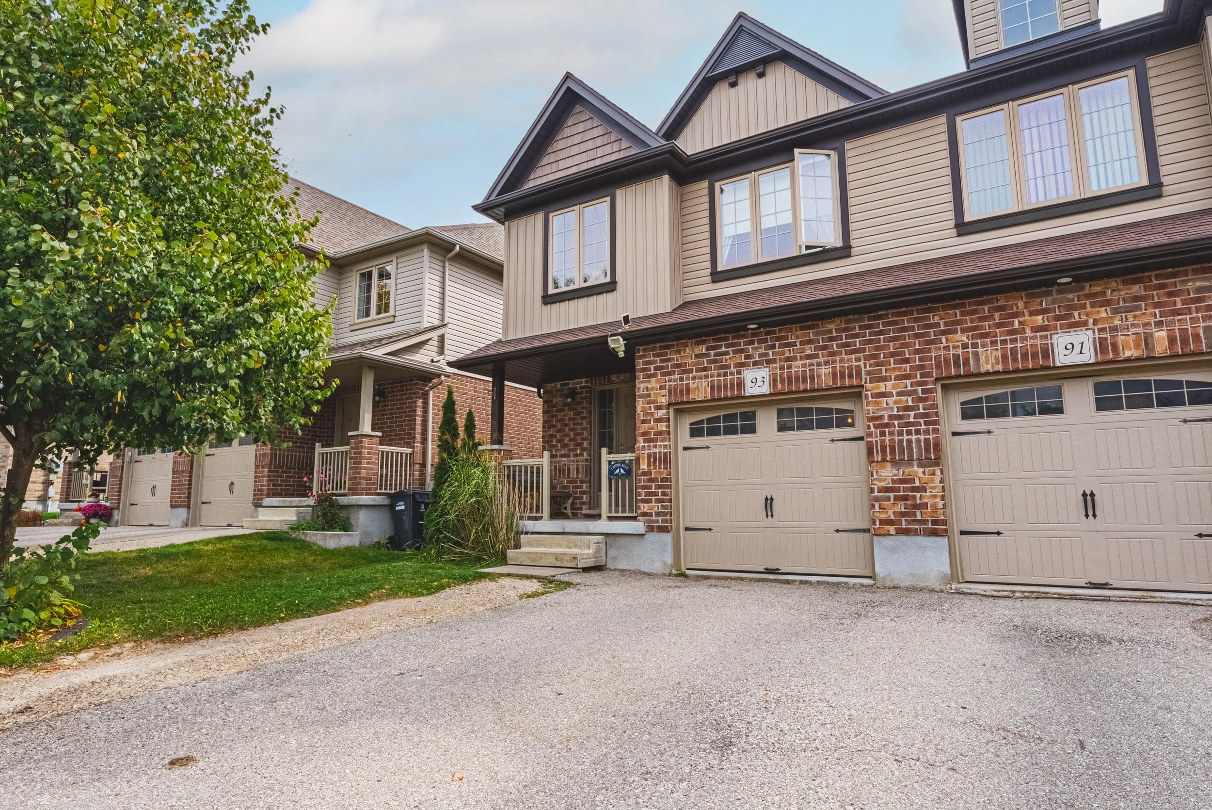1 - 93 Couling Cres, Guelph.jpg