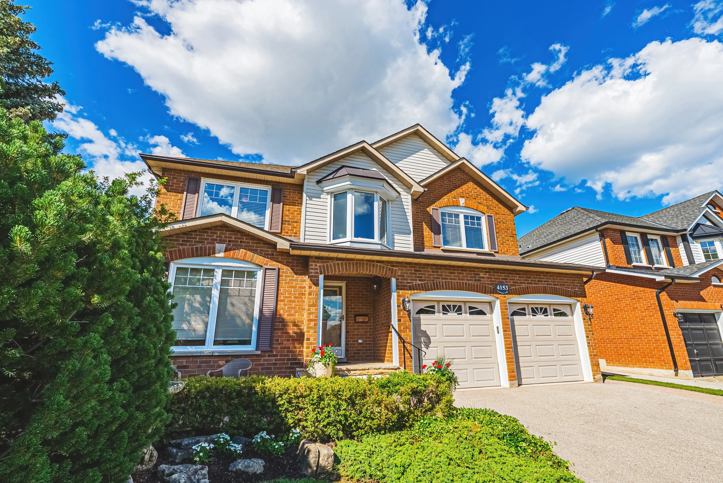 5 - 4153 Vermont Cres, Burlington.jpg