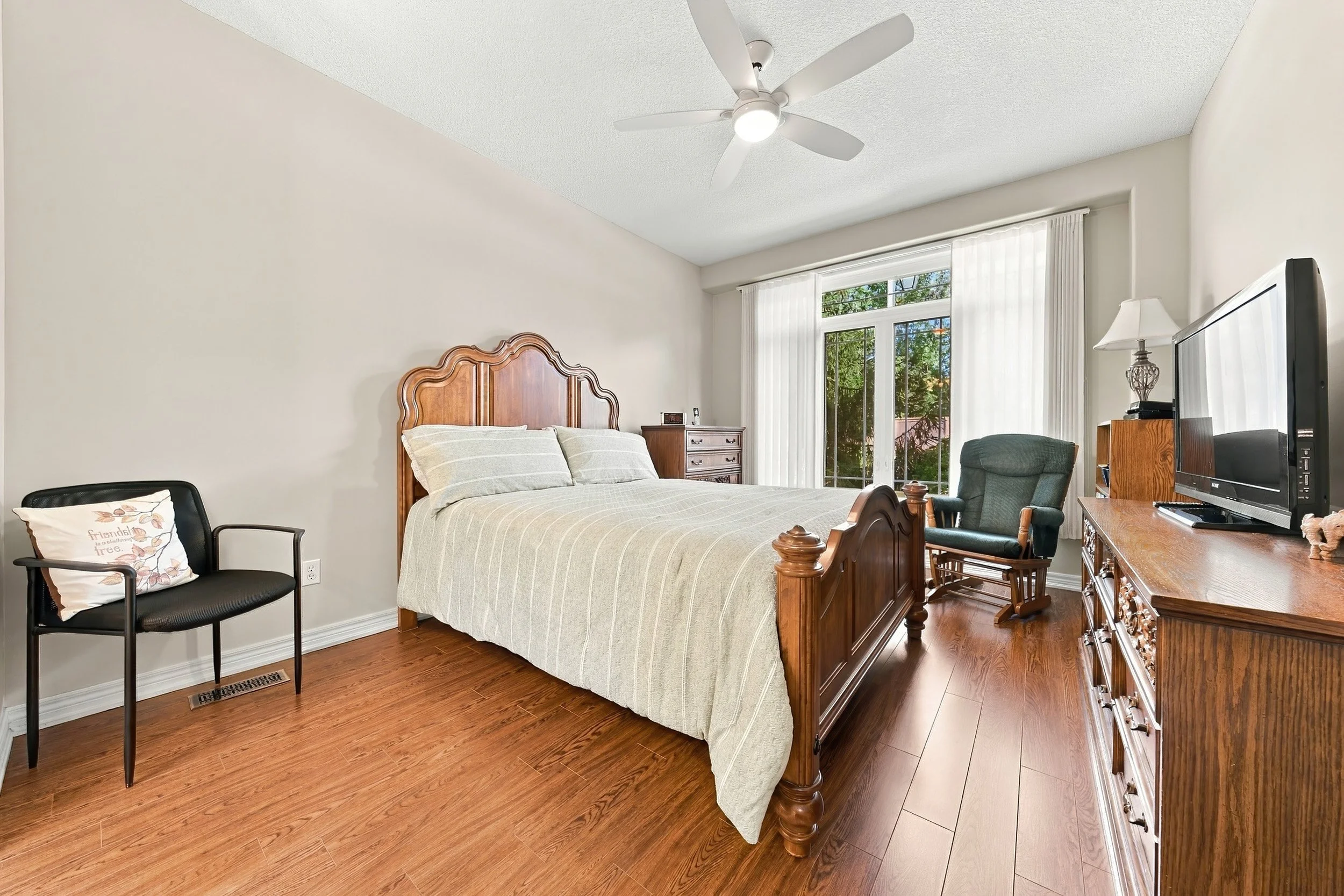 16 - 31 Book Rd #44, Grimsby.jpg