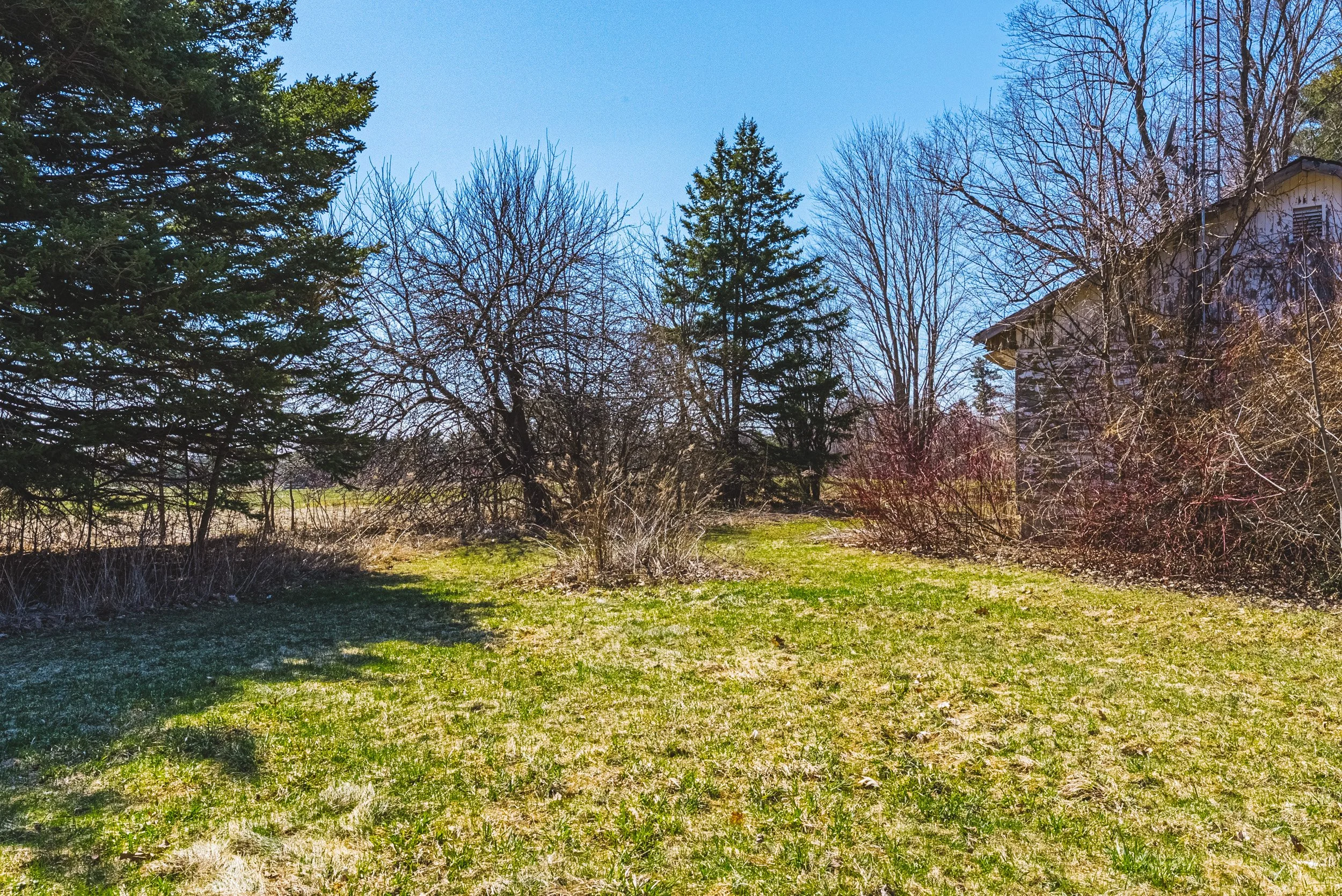 3 - 8220 10th Sideroad, Milton.jpg