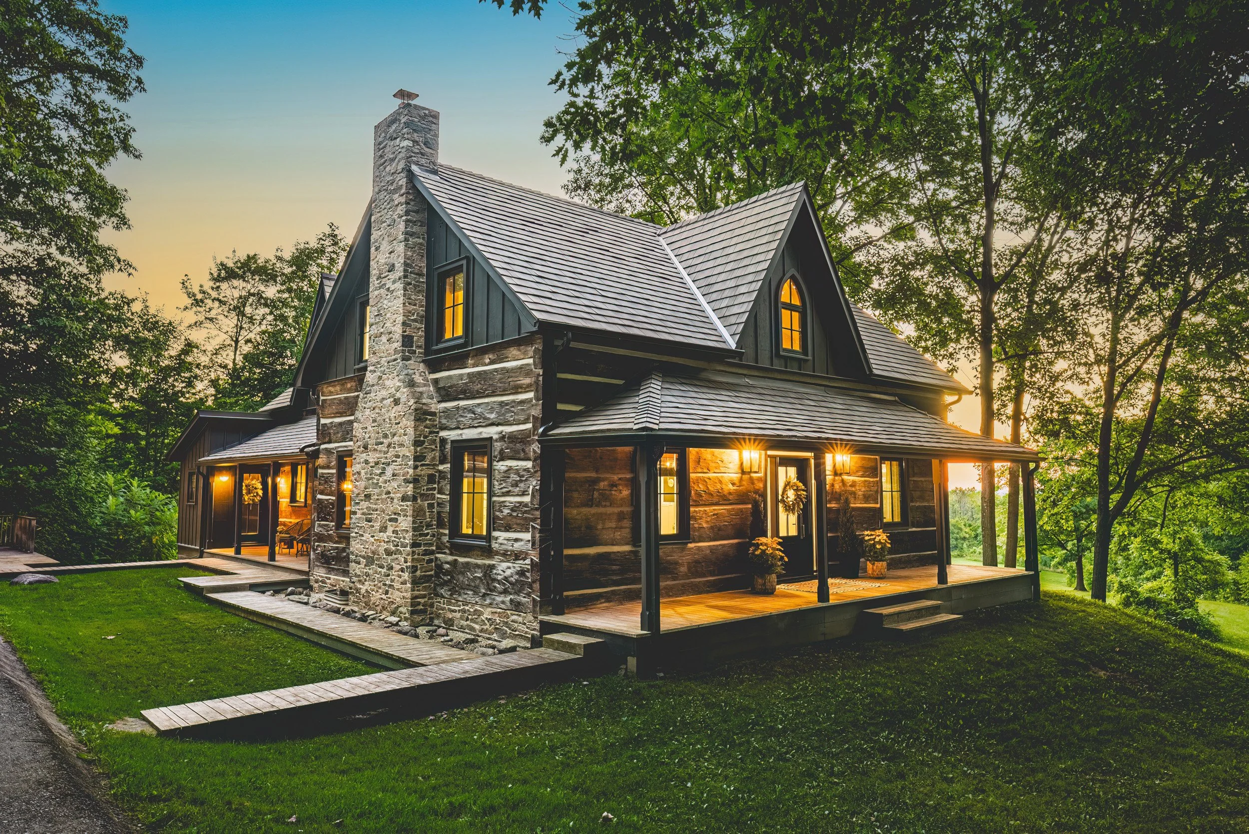 1 - 7399 Bell School Line, Milton.jpg