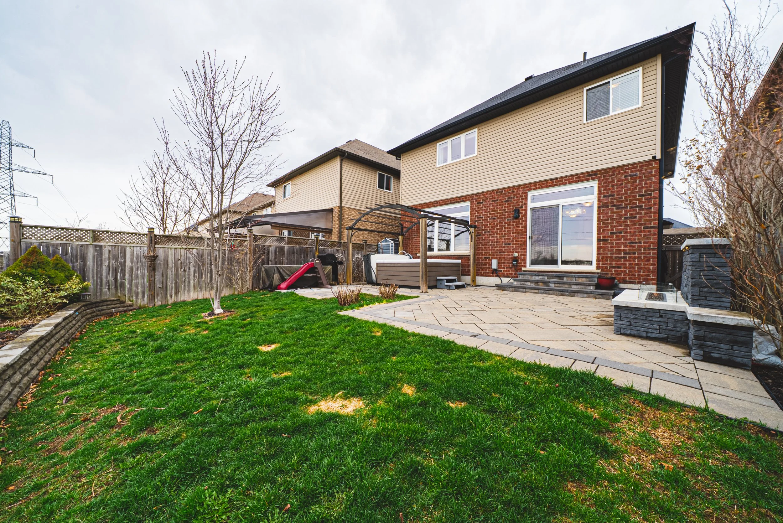 41-154 Keystone Cres, Hamilton.jpg