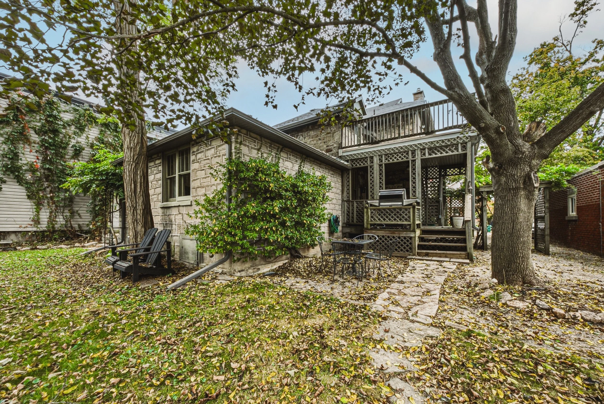 38 - 75 Pollock Ave, Cambridge.jpg