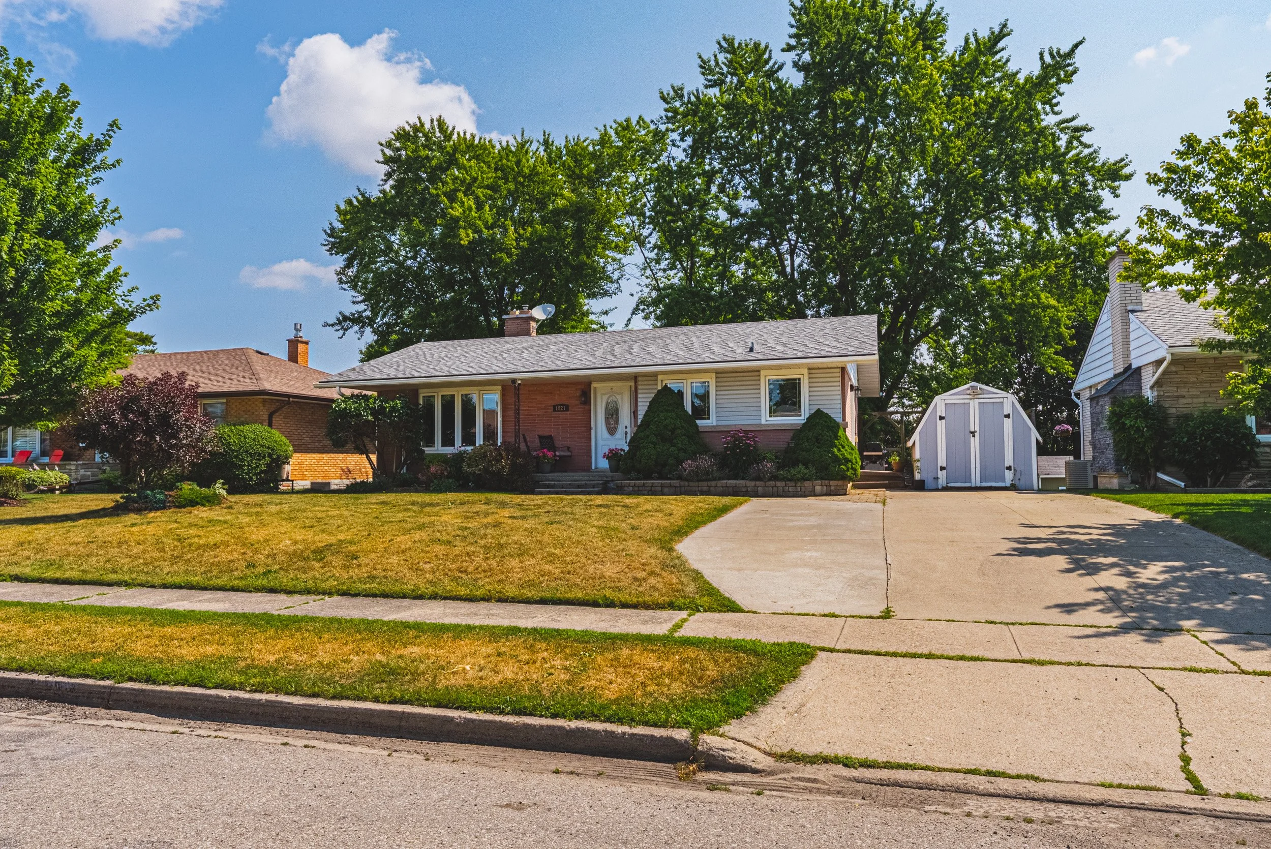 3 - 1821 Biscayne Dr, Cambridge.jpg