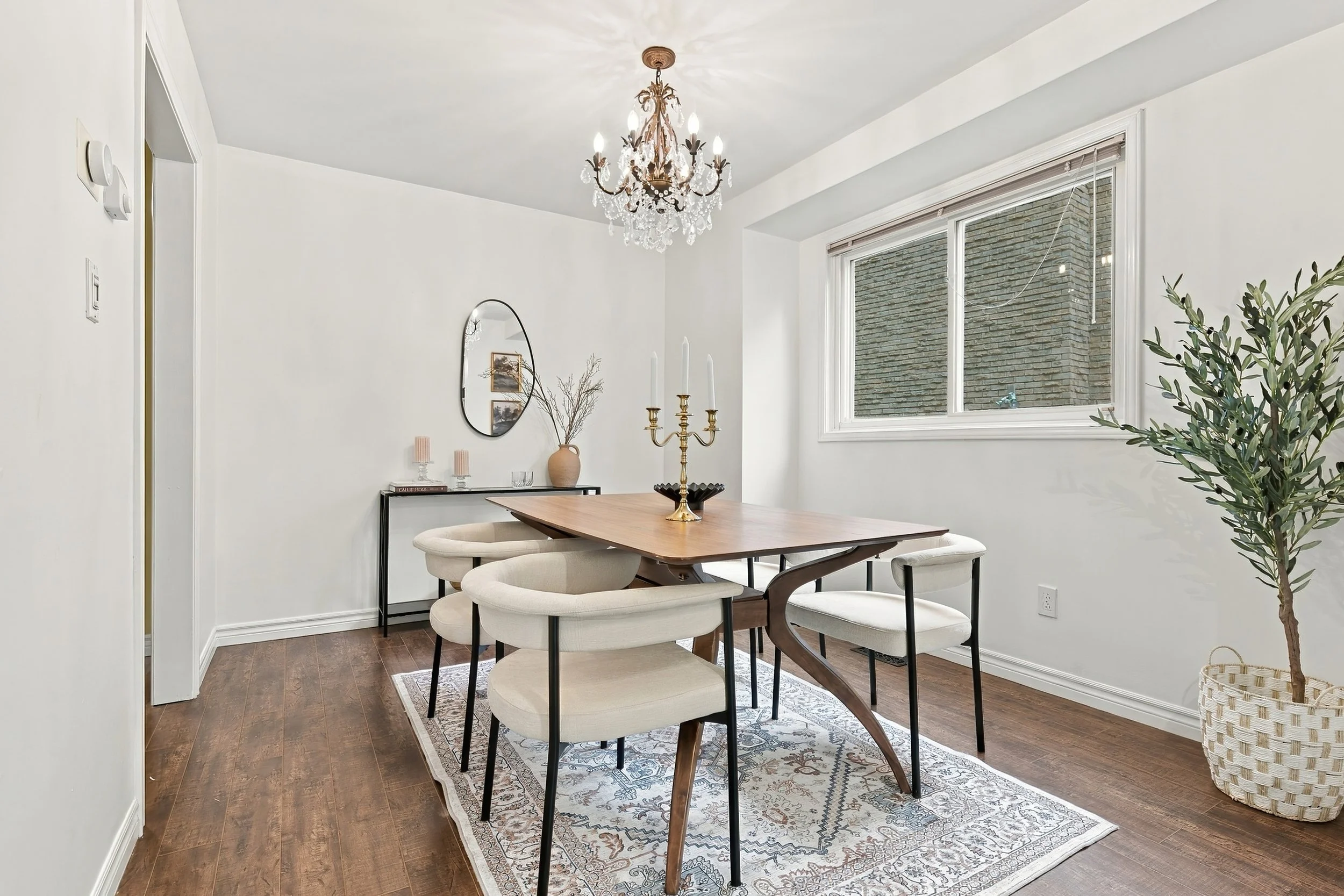 18 - 3453 Hannibal Rd, Burlington.jpg