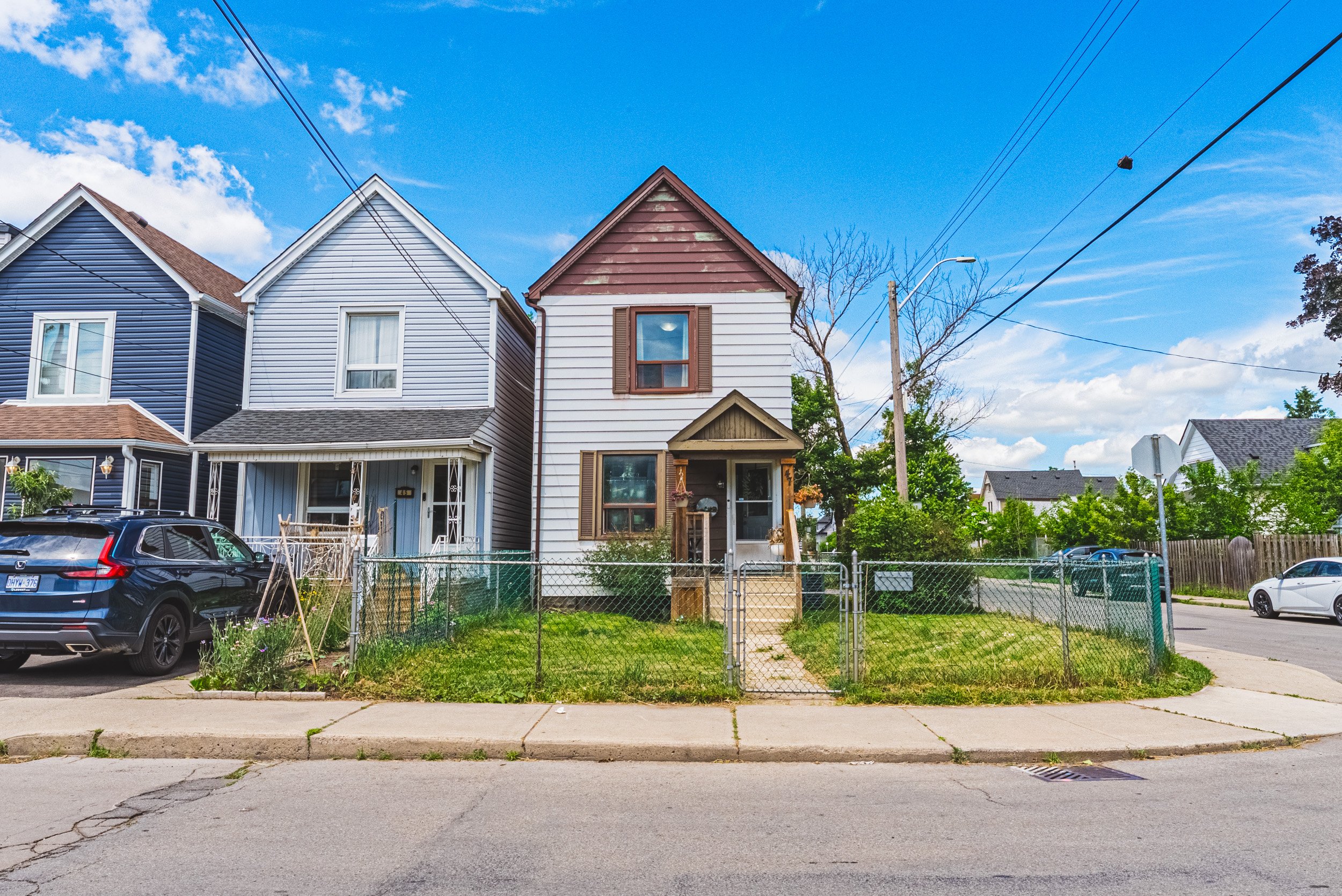 4 - 47 Fraser Ave, Hamilton.jpg