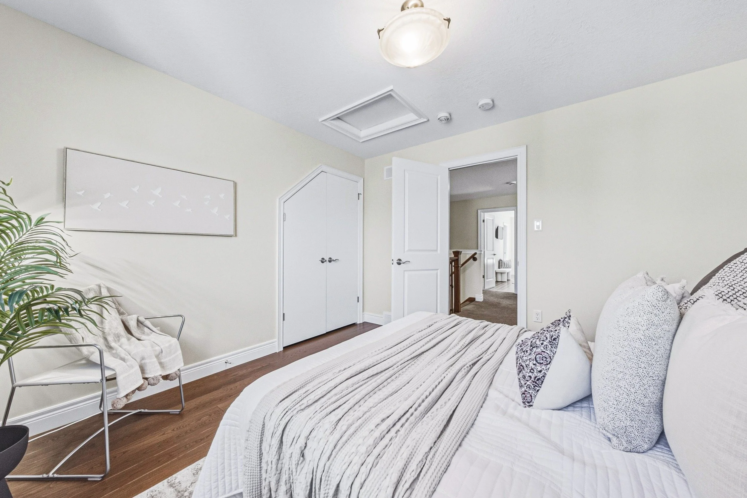 31 - 41 Zaduk Pl, Guelph.jpg