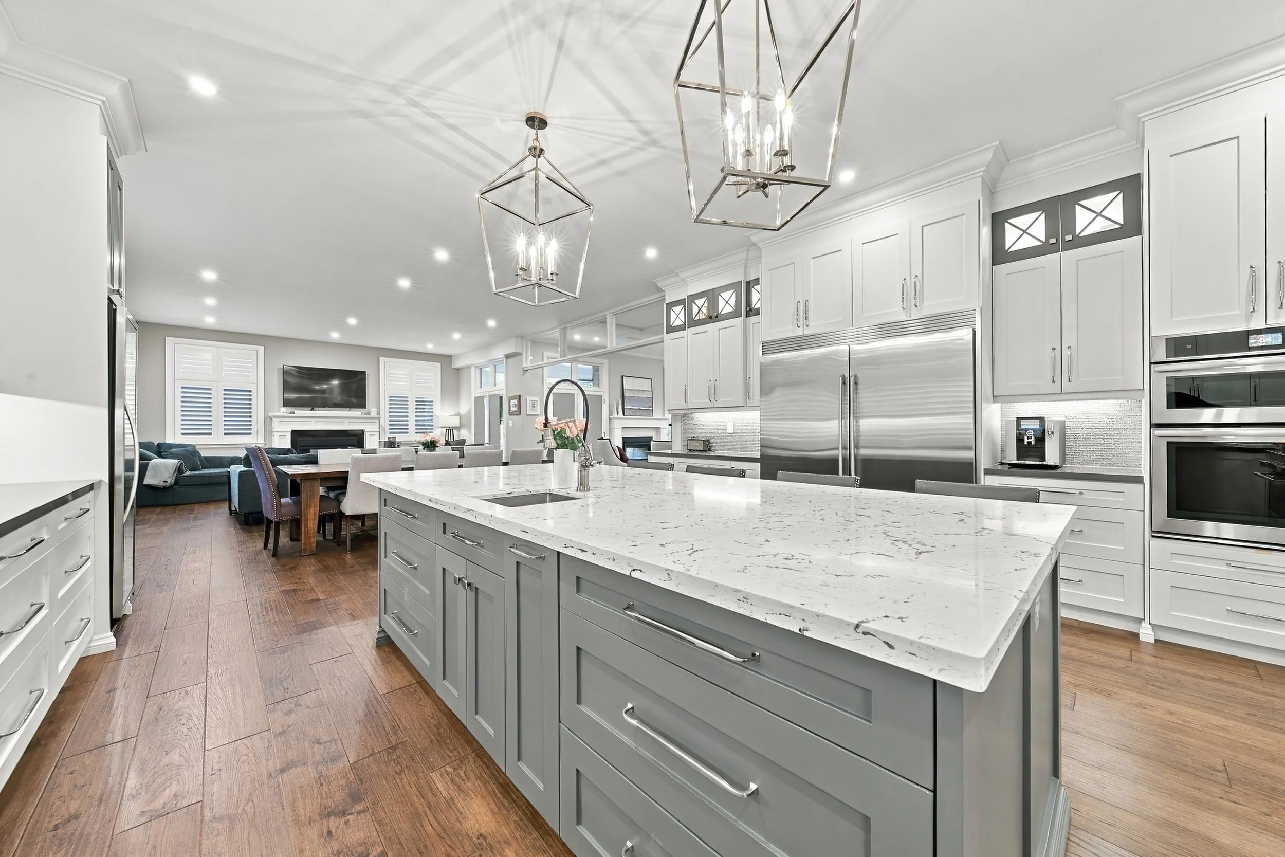 17 - 4369 Lakeshore Rd, Burlington.jpg