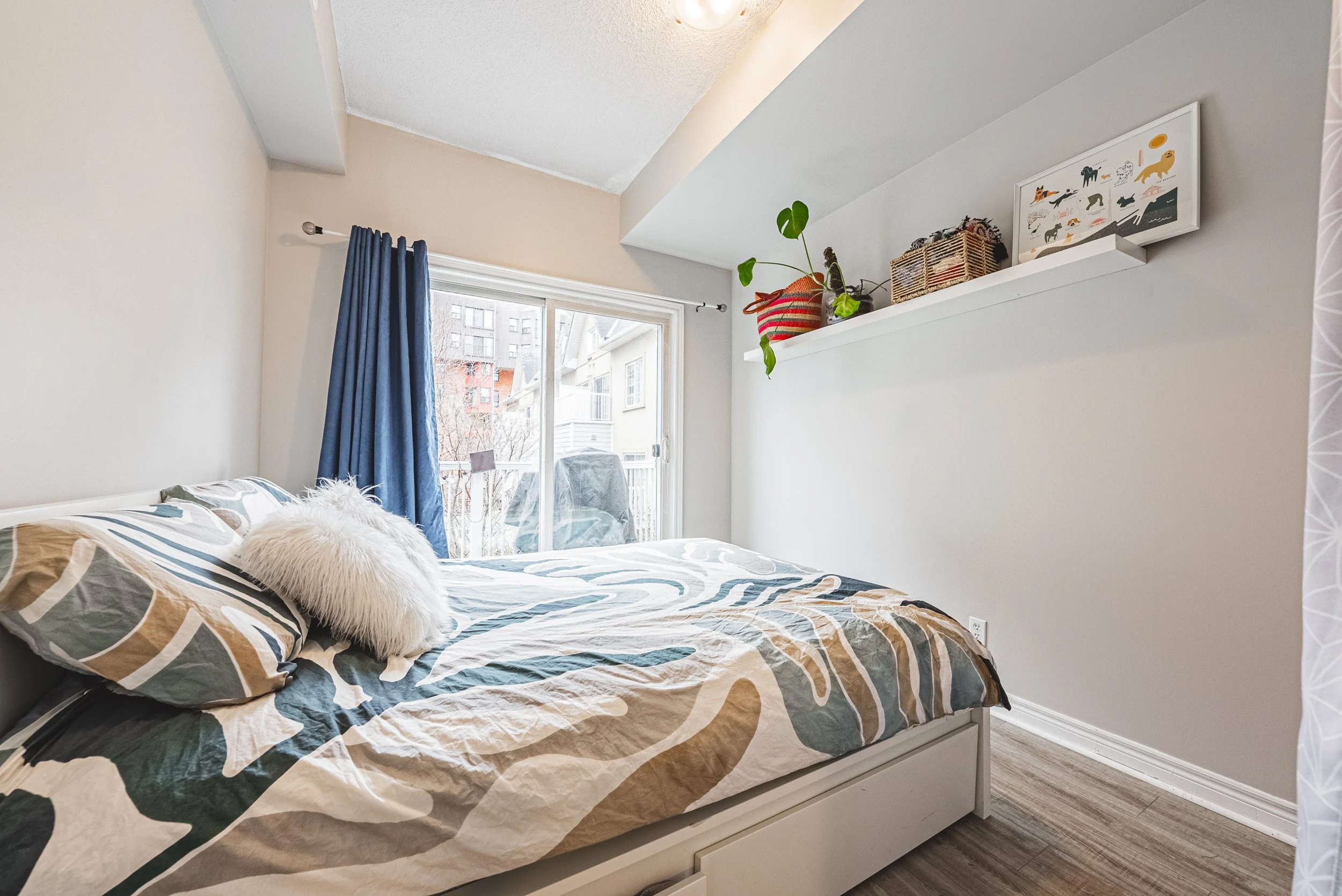 13 - 171 Bleecker St #222, Toronto.jpg