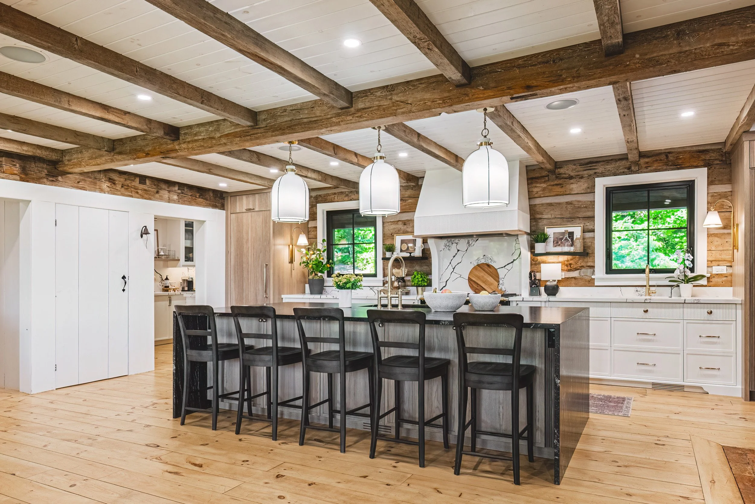 12 - 7399 Bell School Line, Milton.jpg