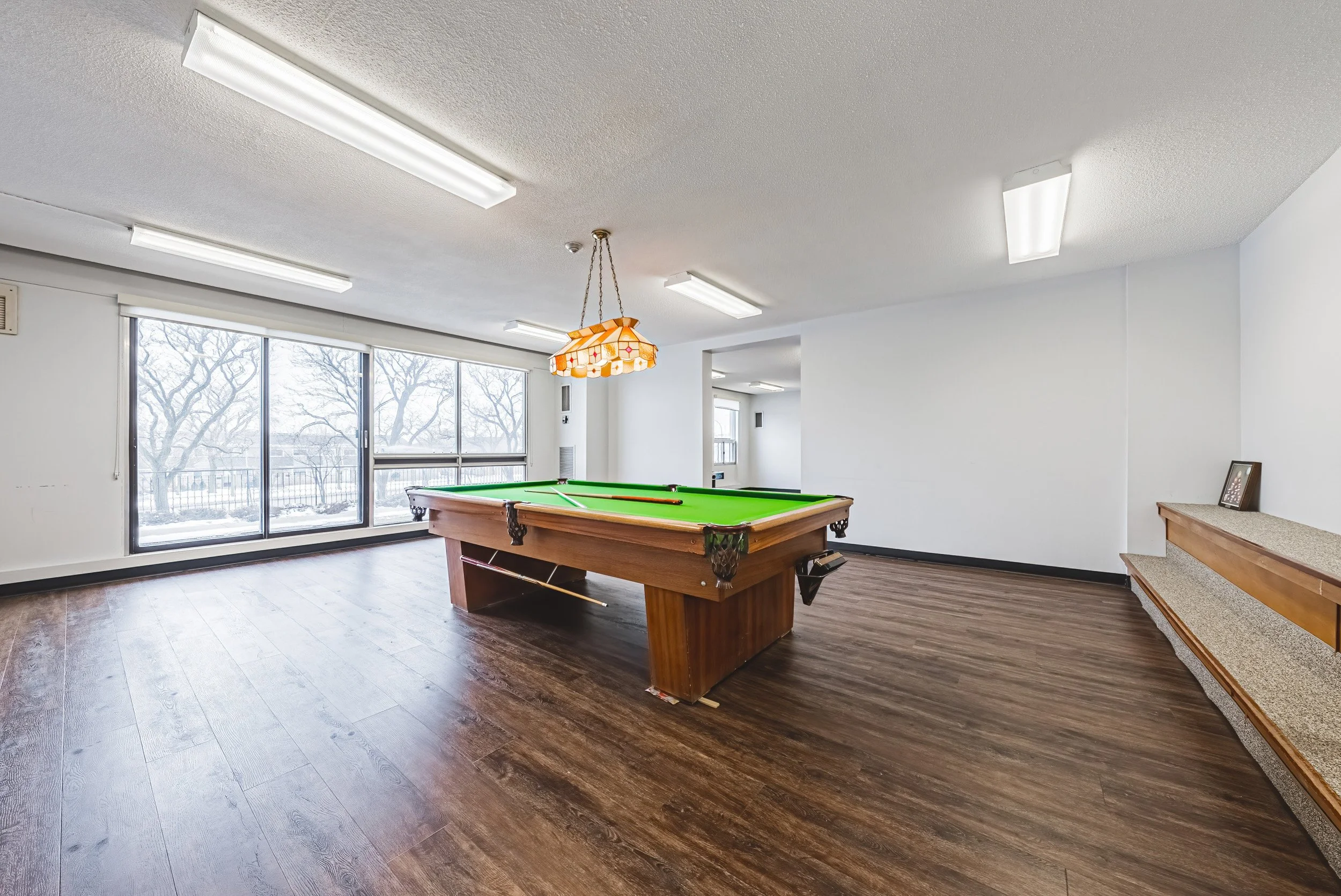 32 - 2055 Upper Middle Rd #705, Burlington.jpg