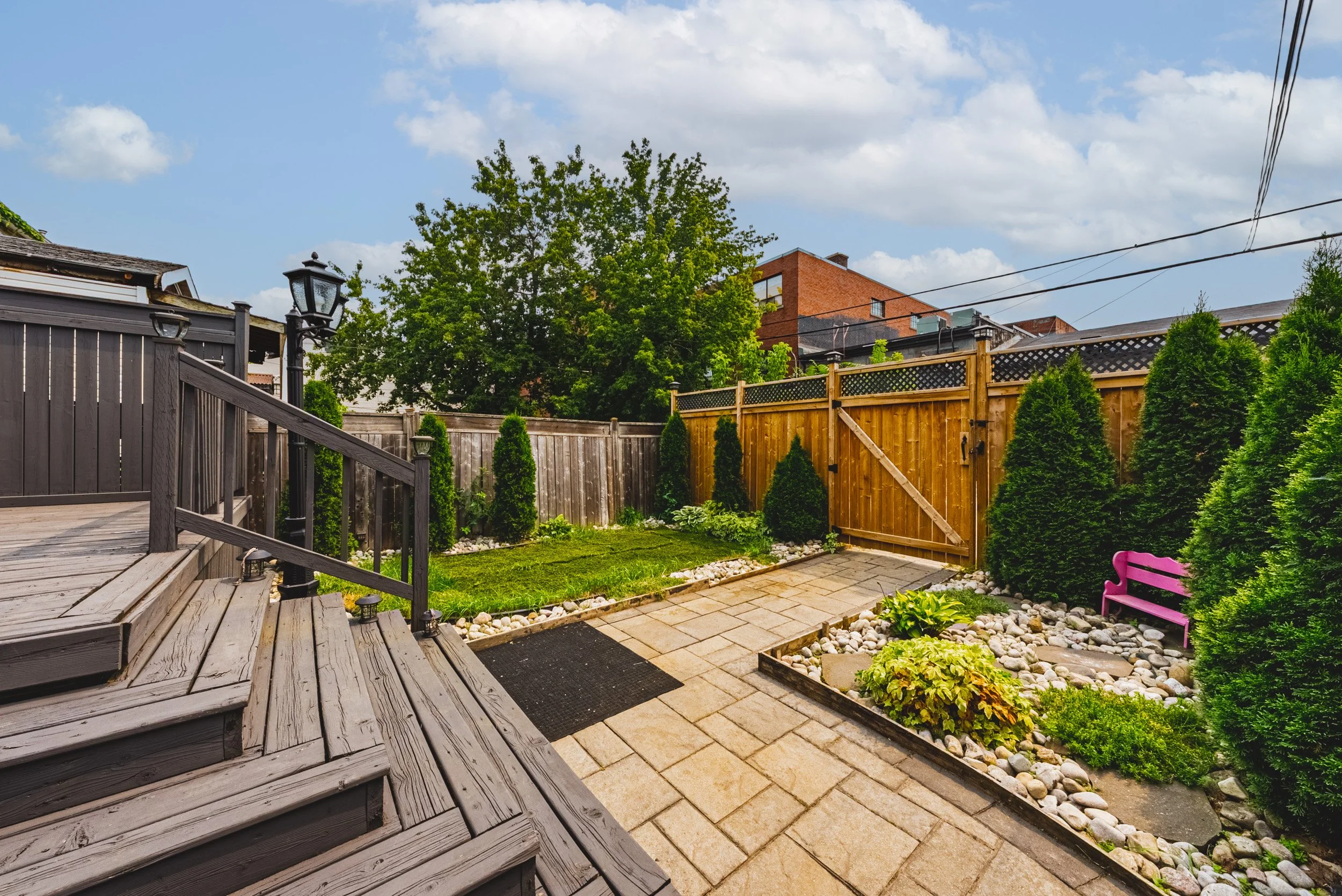 35 - 218 Grosvenor Ave N, Hamilton.jpg