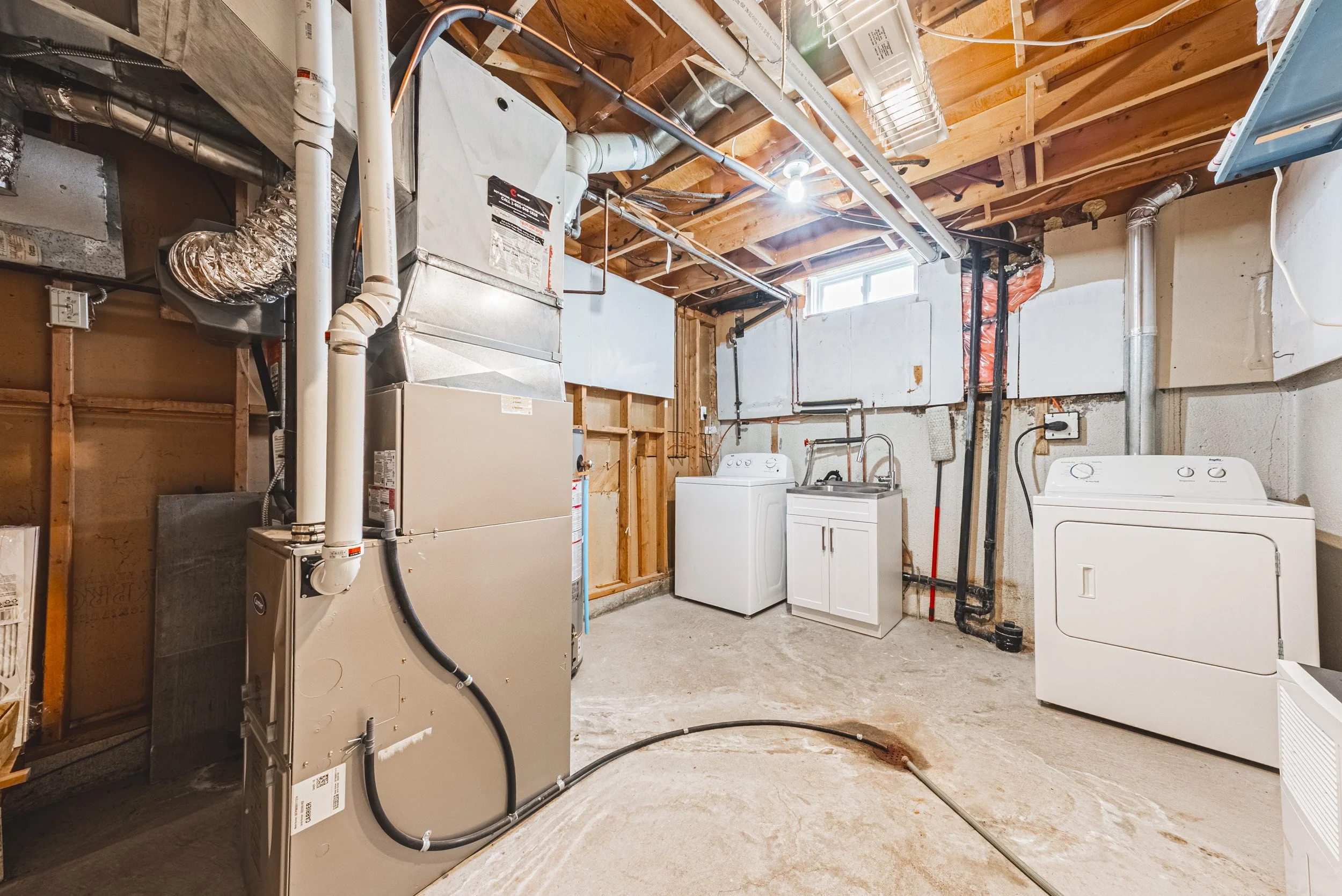 32 - 4 Mount Forest Dr, Brampton.jpg