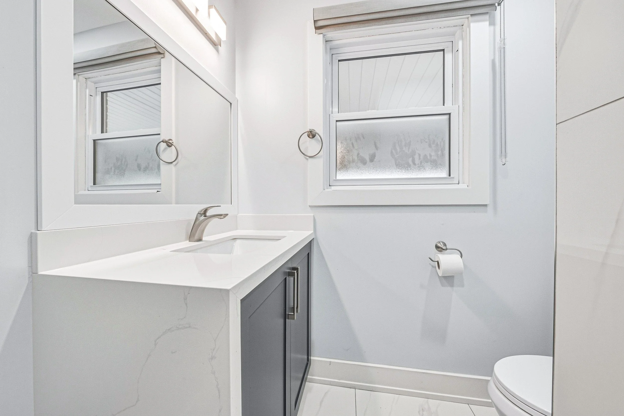 15 - 12 Stevenson Ave, London.jpg