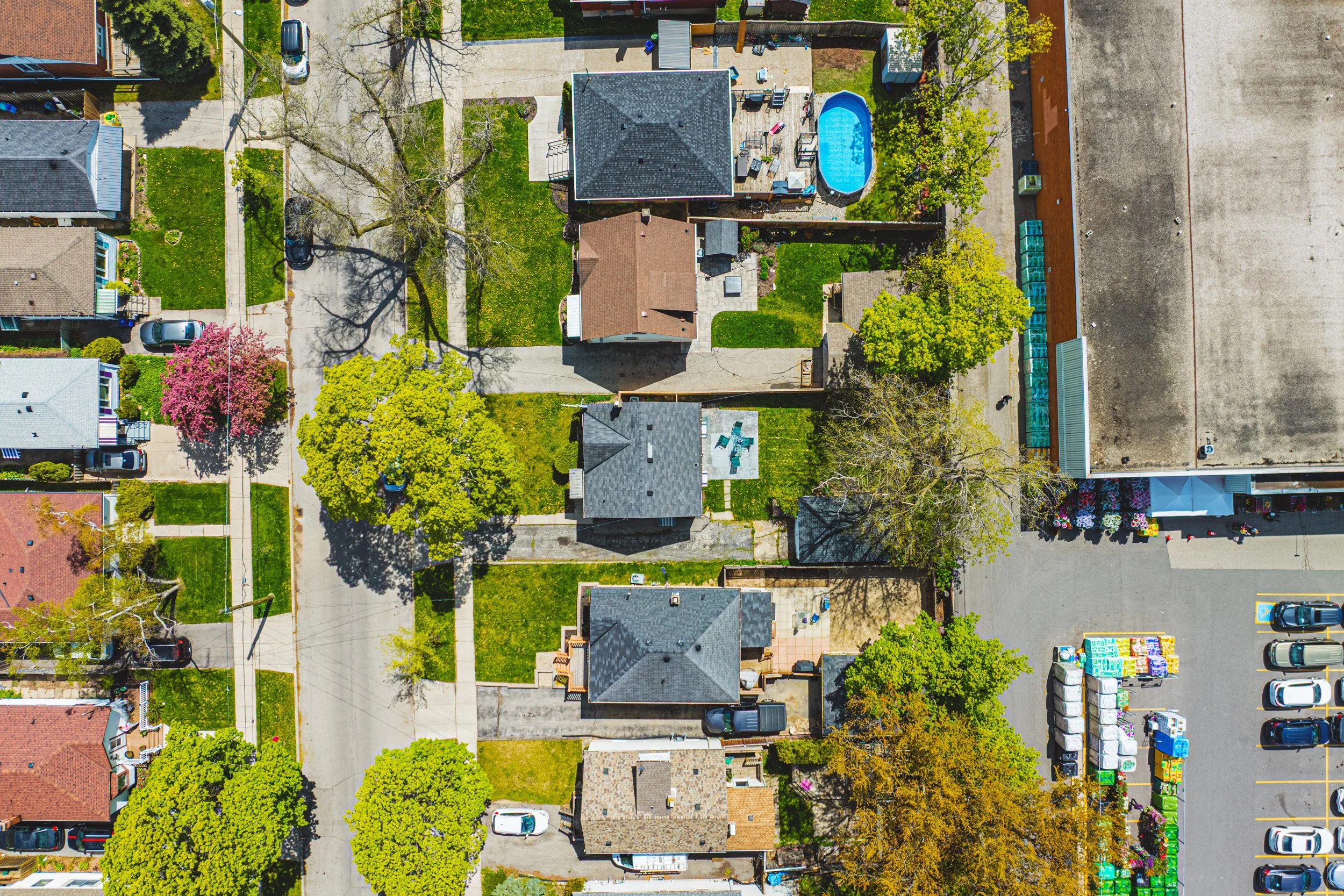 39 - 242 East 43rd St, Hamilton.jpg