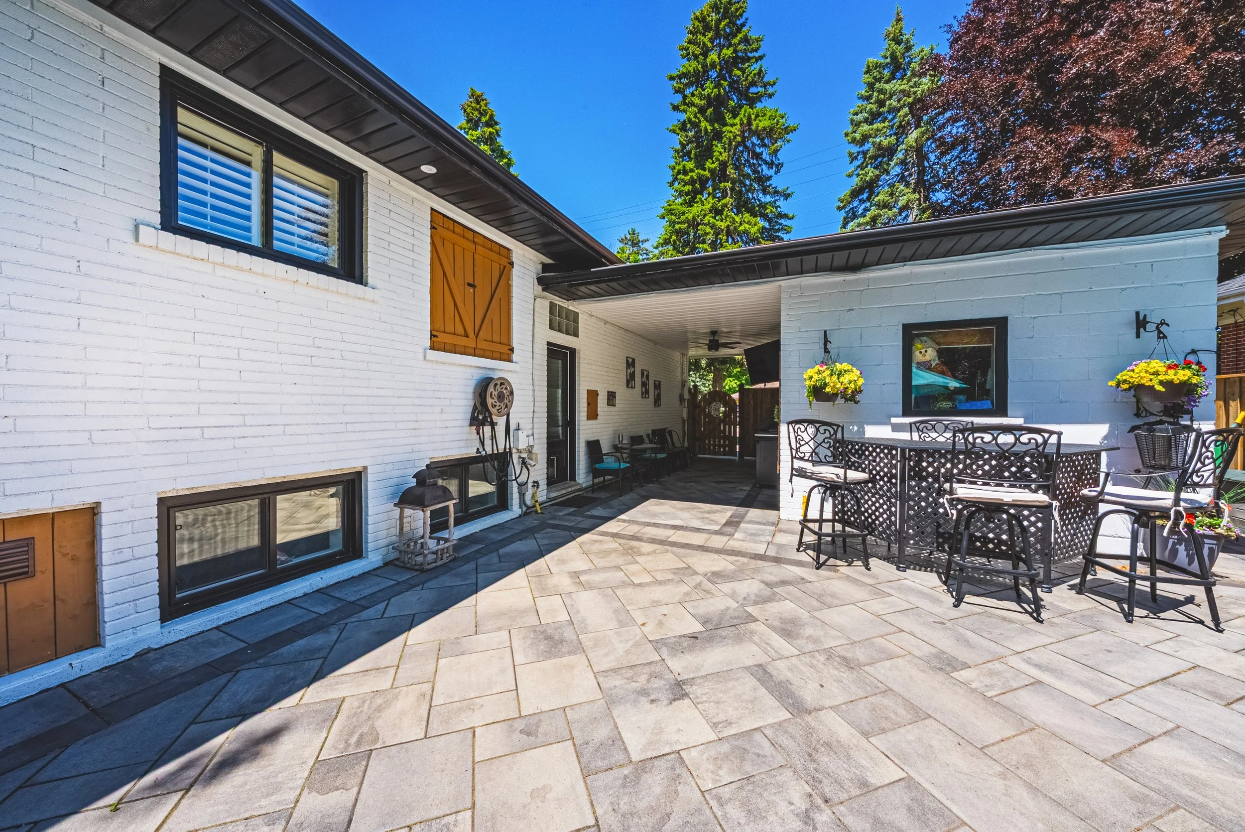 46 - 915 Tanager Ave, Burlington.jpg
