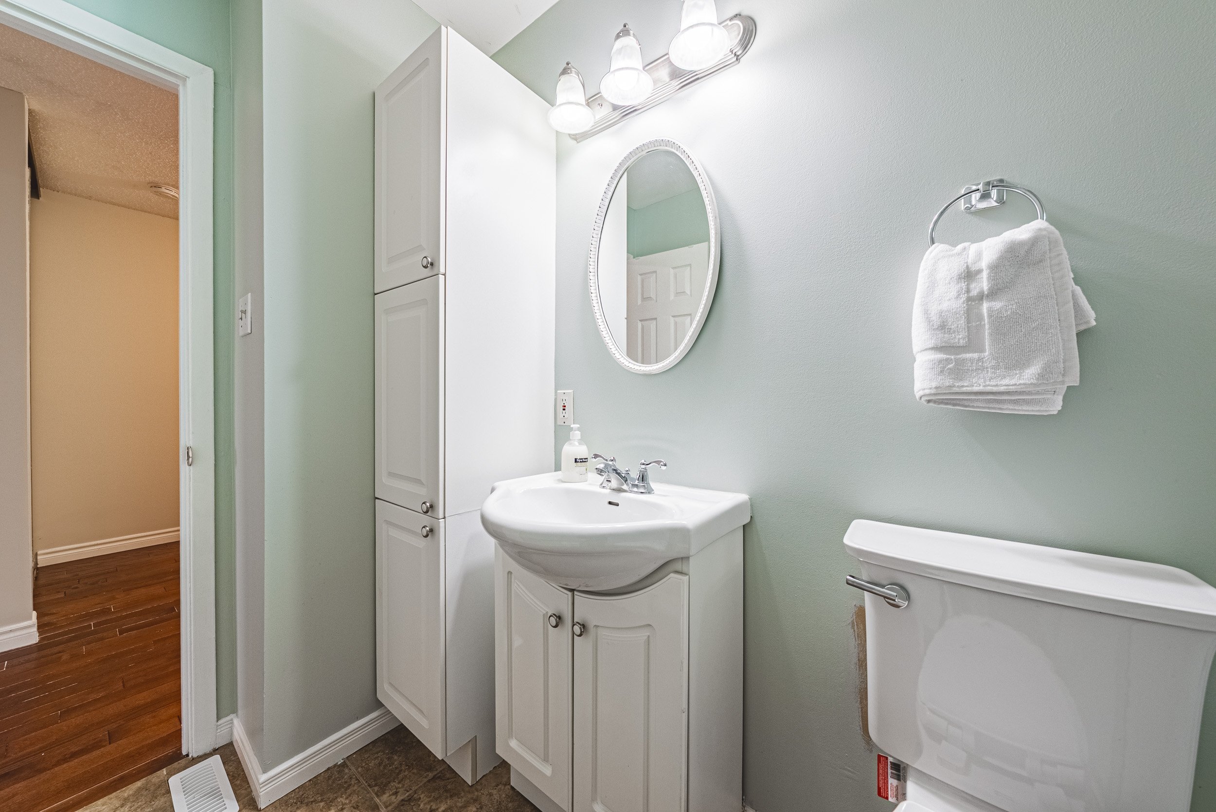 22 - 1576 Newlands Cres #60, Burlington.jpg