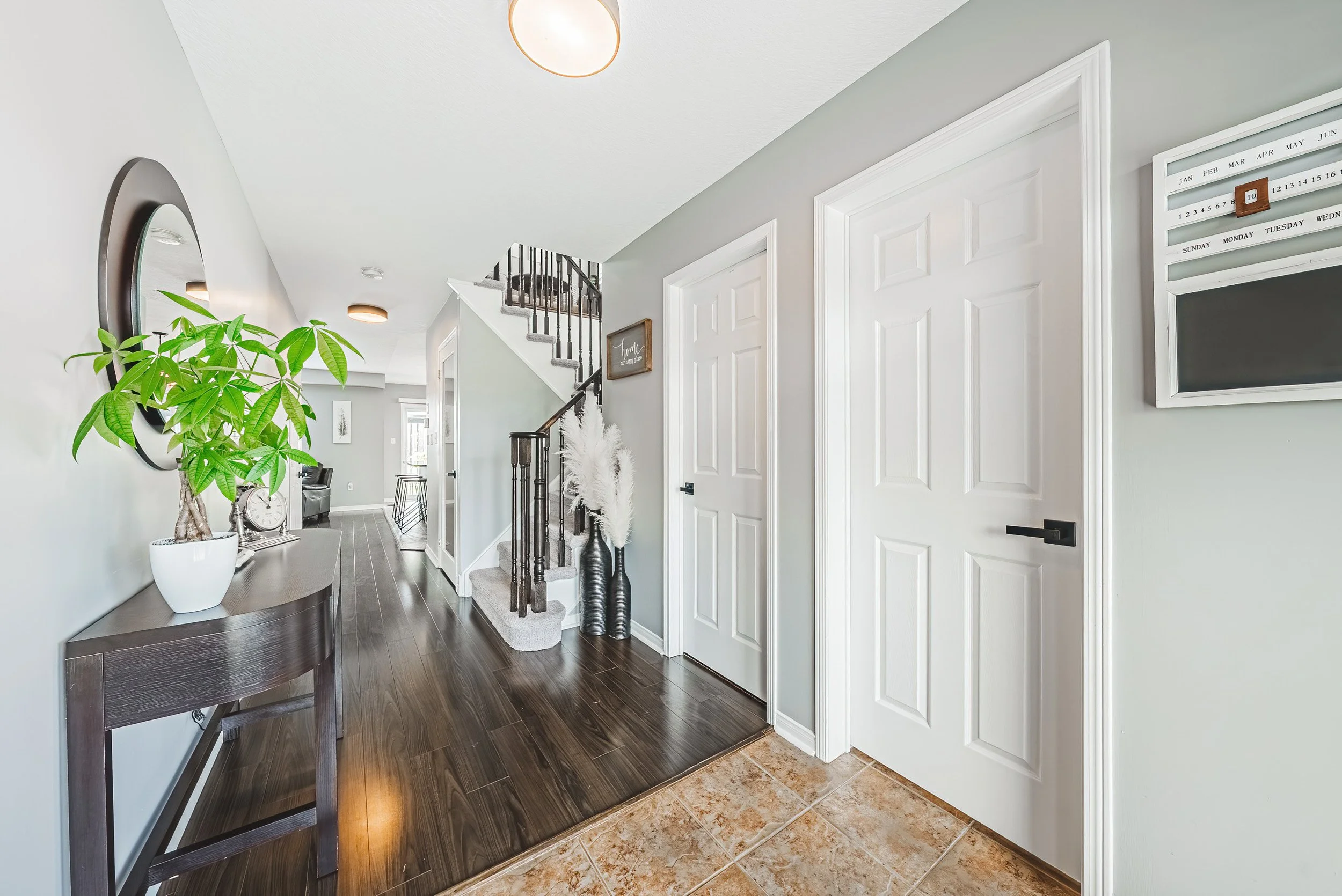 4 - 142 Bradley Ave, Binbrook.jpg
