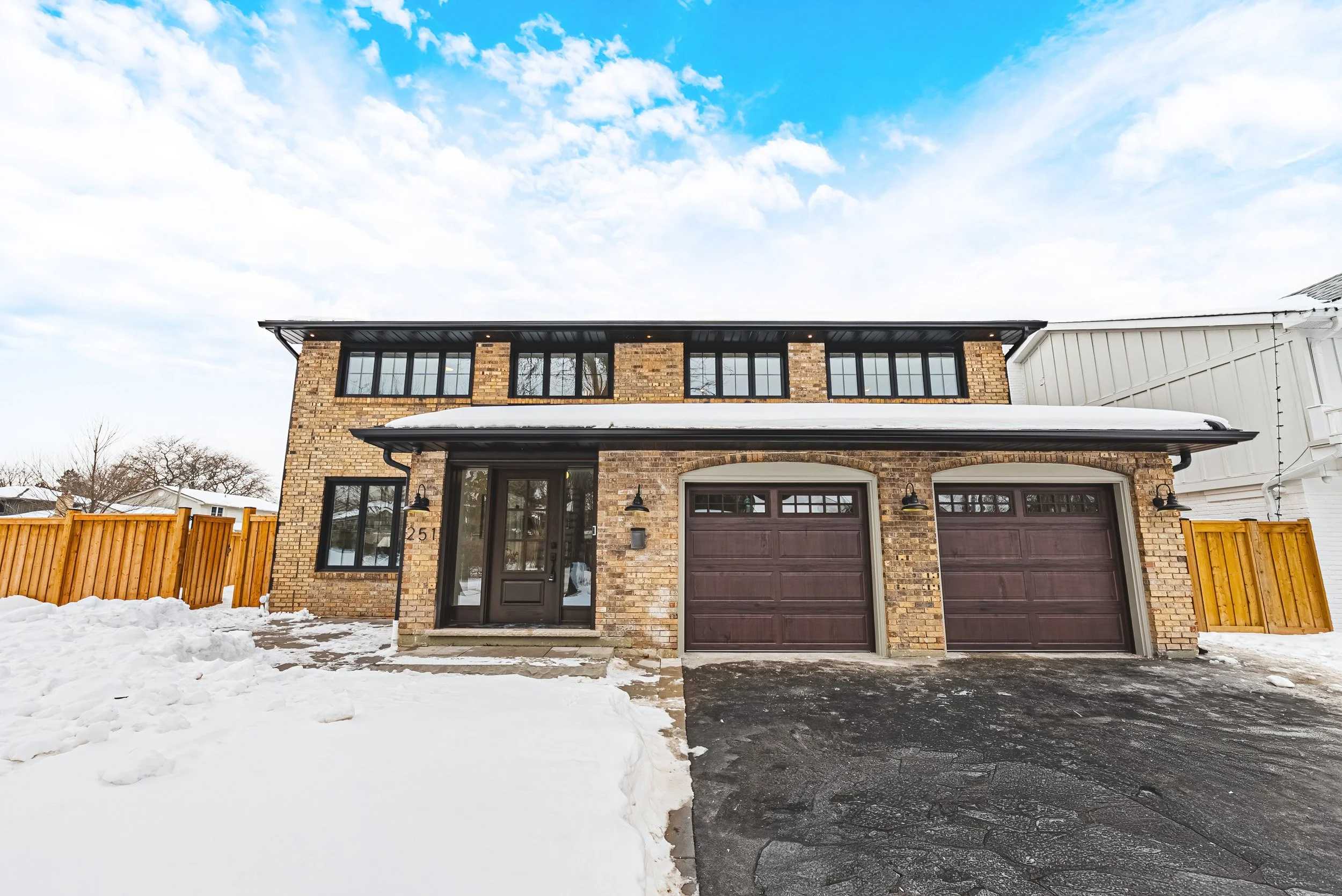 3 - 251 Glen Afton Dr, Burlington.jpg
